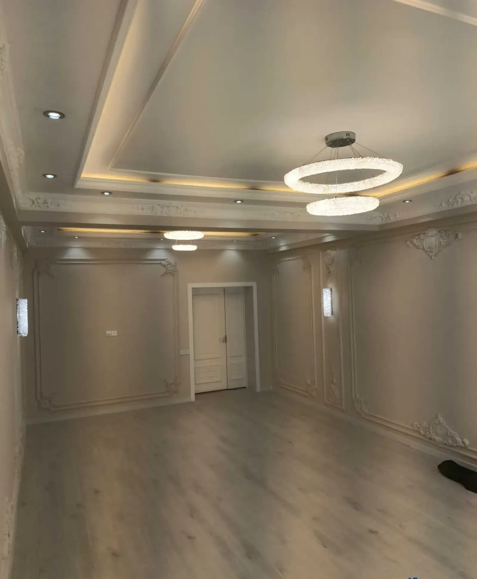 4-комн. квартира, 3 этаж, 136 м², Сино 82 мкр