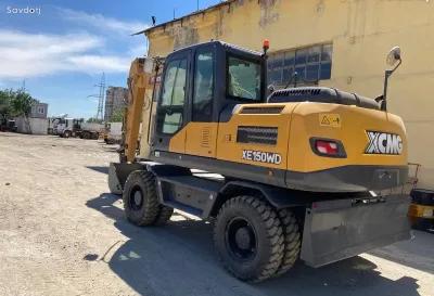Колесный экскаватор XCMG XE150WD 0.7куб