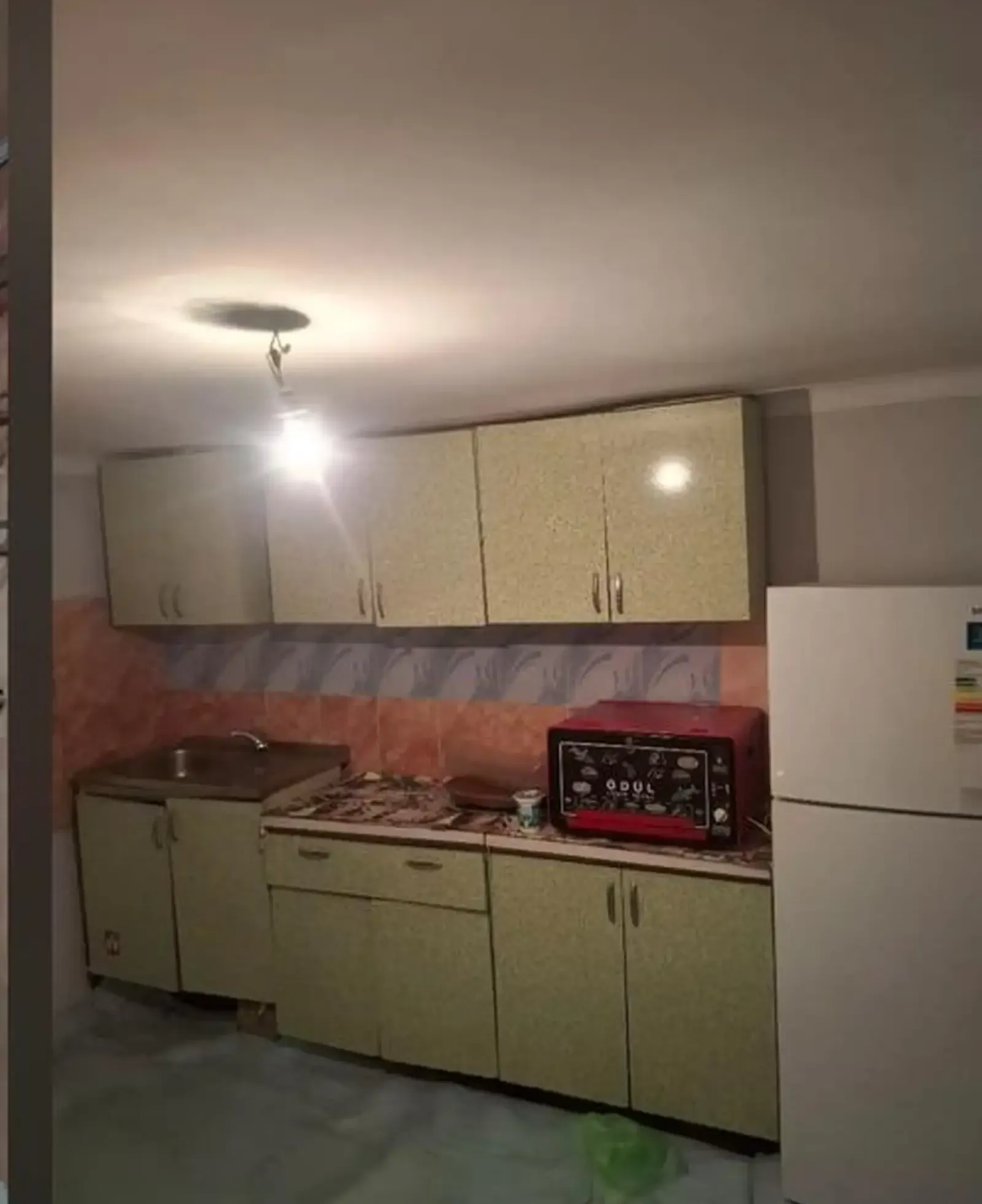 2-этажный, 2 комнатный дом, 50 м², Заводи Сиема