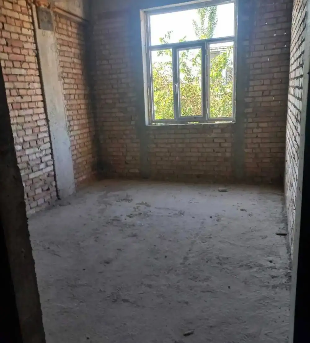 2-комн. квартира, 2 этаж, 65 м², Сомони