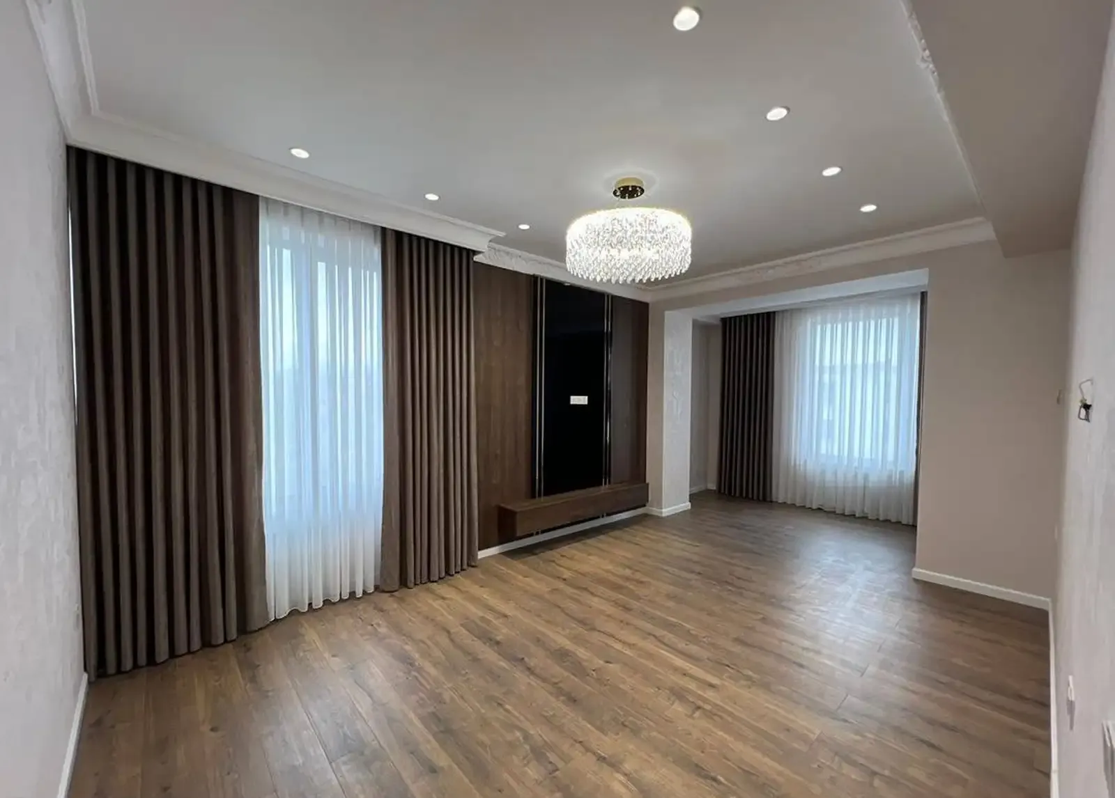 3-комн. квартира, 12 этаж, 109 м², шохмансур