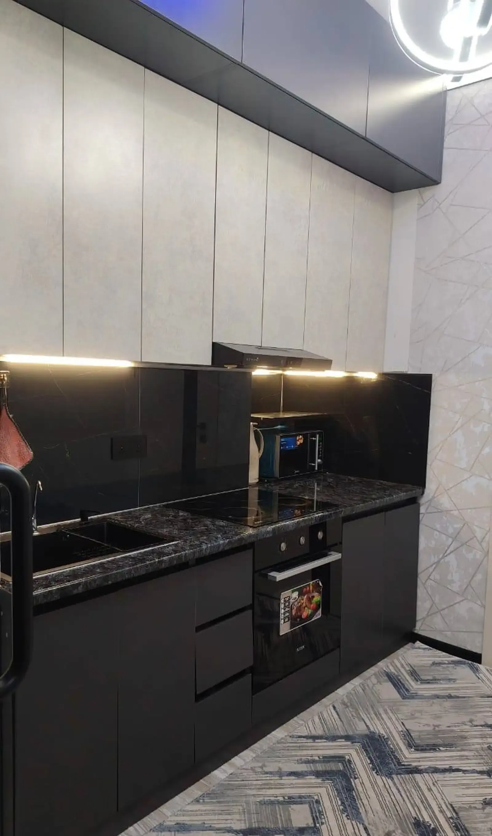 3-комн. квартира, 13 этаж, 65 м², Фирдавси