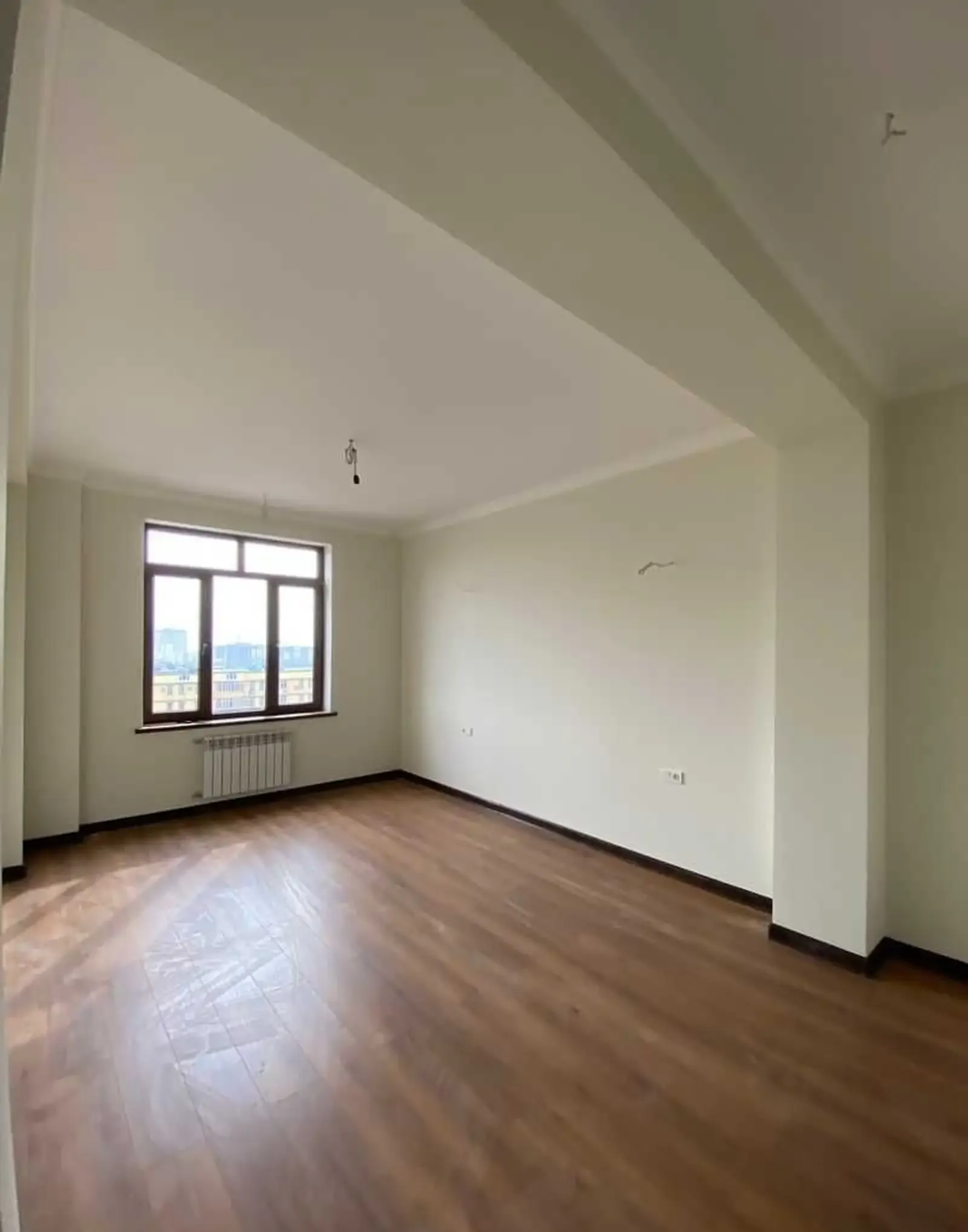 4-комн. квартира, 9 этаж, 178 м², И Сомонӣ