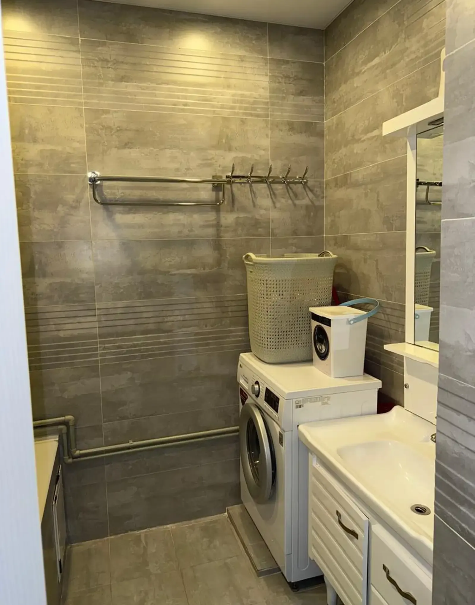3-комн. квартира, 11 этаж, 98 м², : ул. Истаравшан, ориентир кафе Оригами