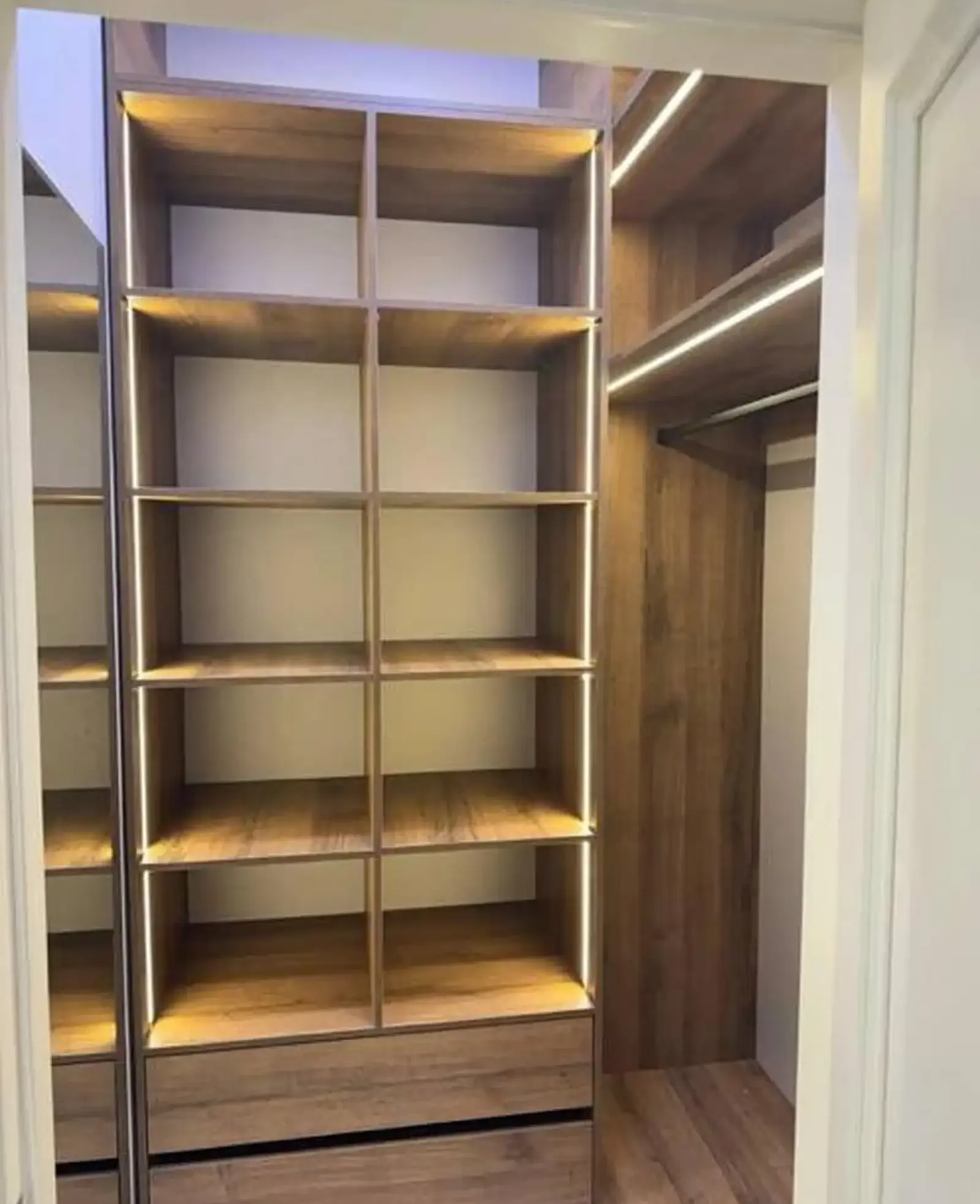 3-комн. квартира, 9 этаж, 100м², Сино