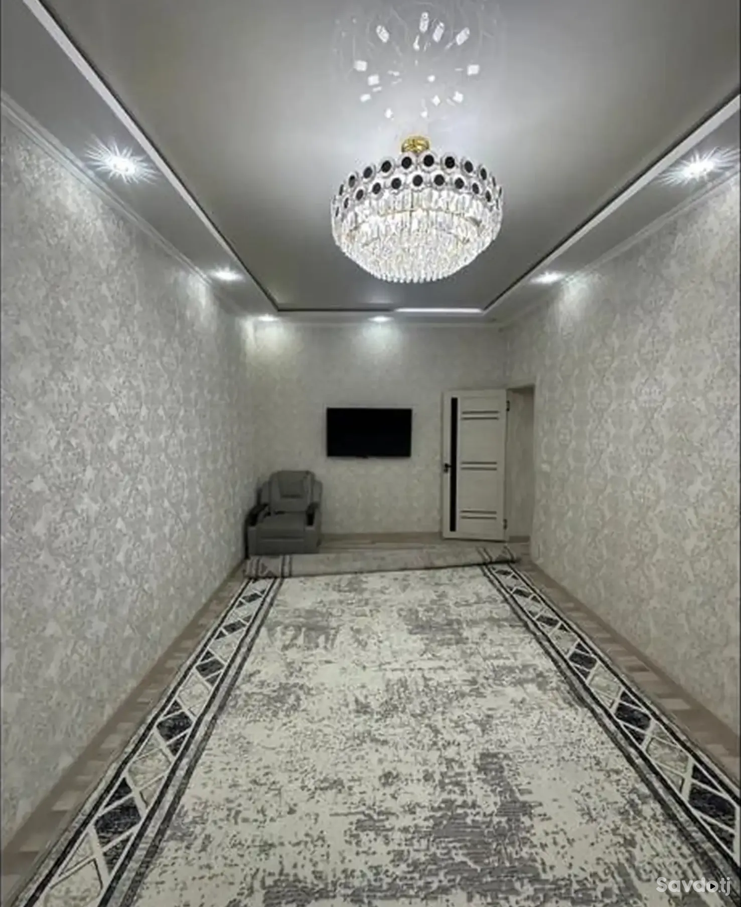 2-комн. квартира, 11 этаж, 75м², Шохмансур