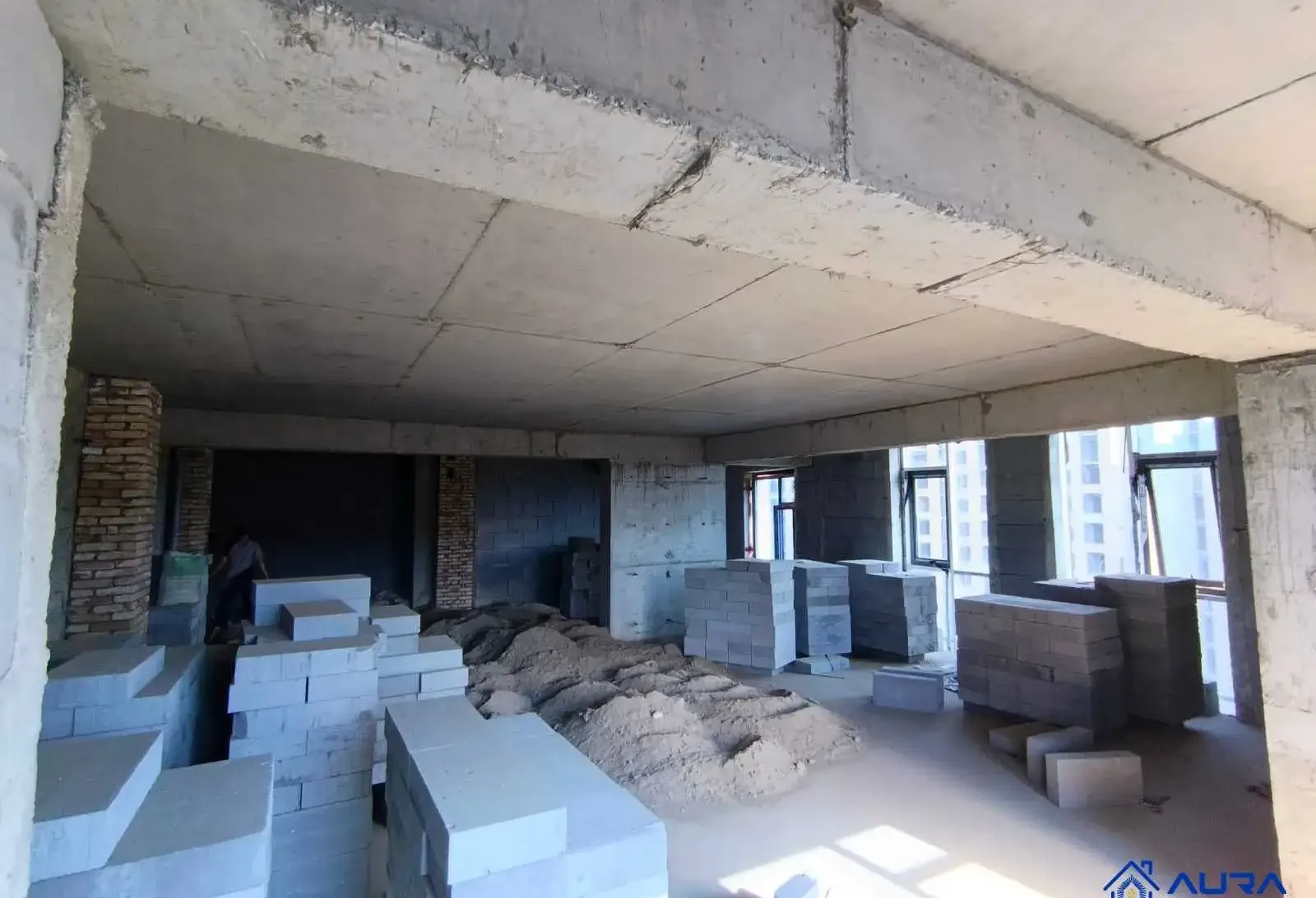 1-комн. квартира, 12 этаж, 131 м², Шохмансур