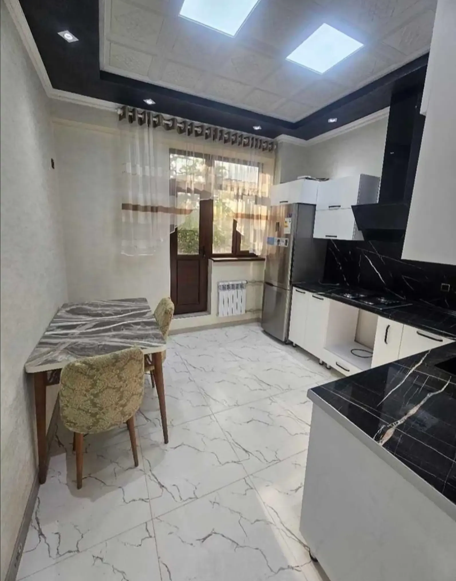 2-к квартира, 3 этаж, 75 м², Шохмансур