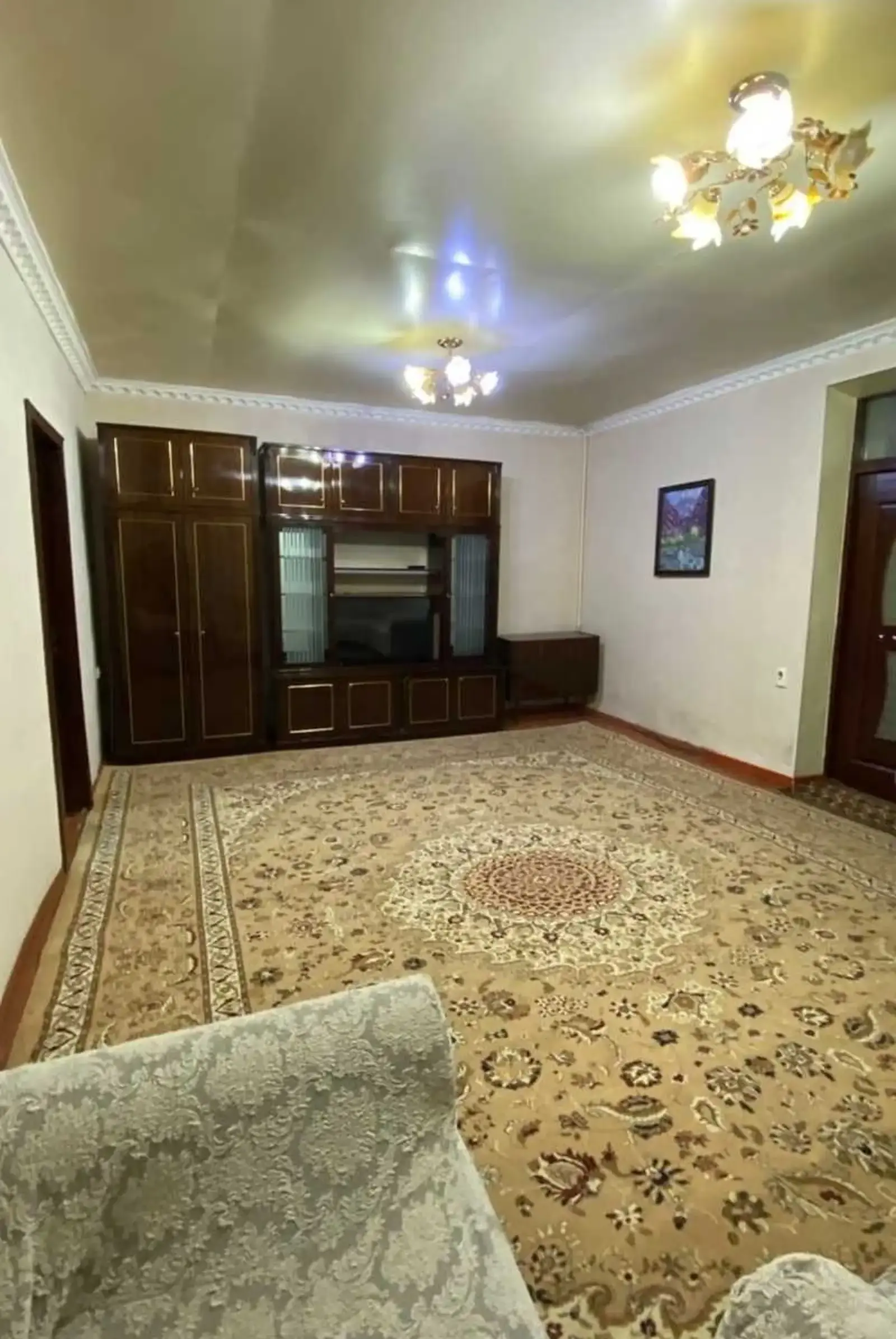 3-комн. квартира, 1 этаж, 75м², шохмансур