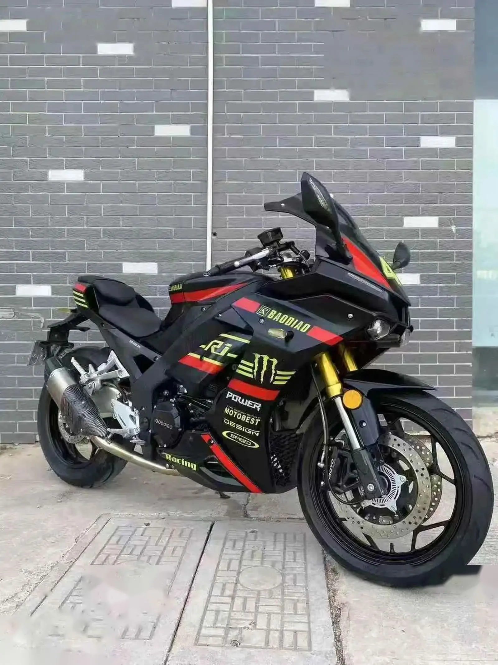 Мотоцикл Yamaha R1 на заказ