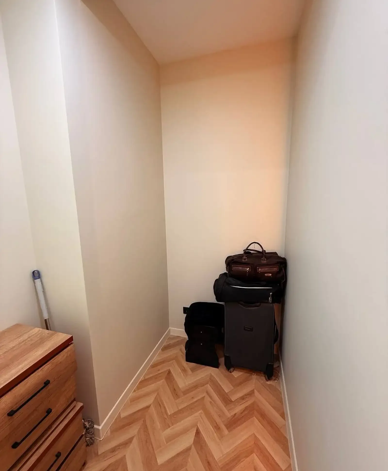 2-комн. квартира, 10 этаж, 80 м², Исмоили Сомони