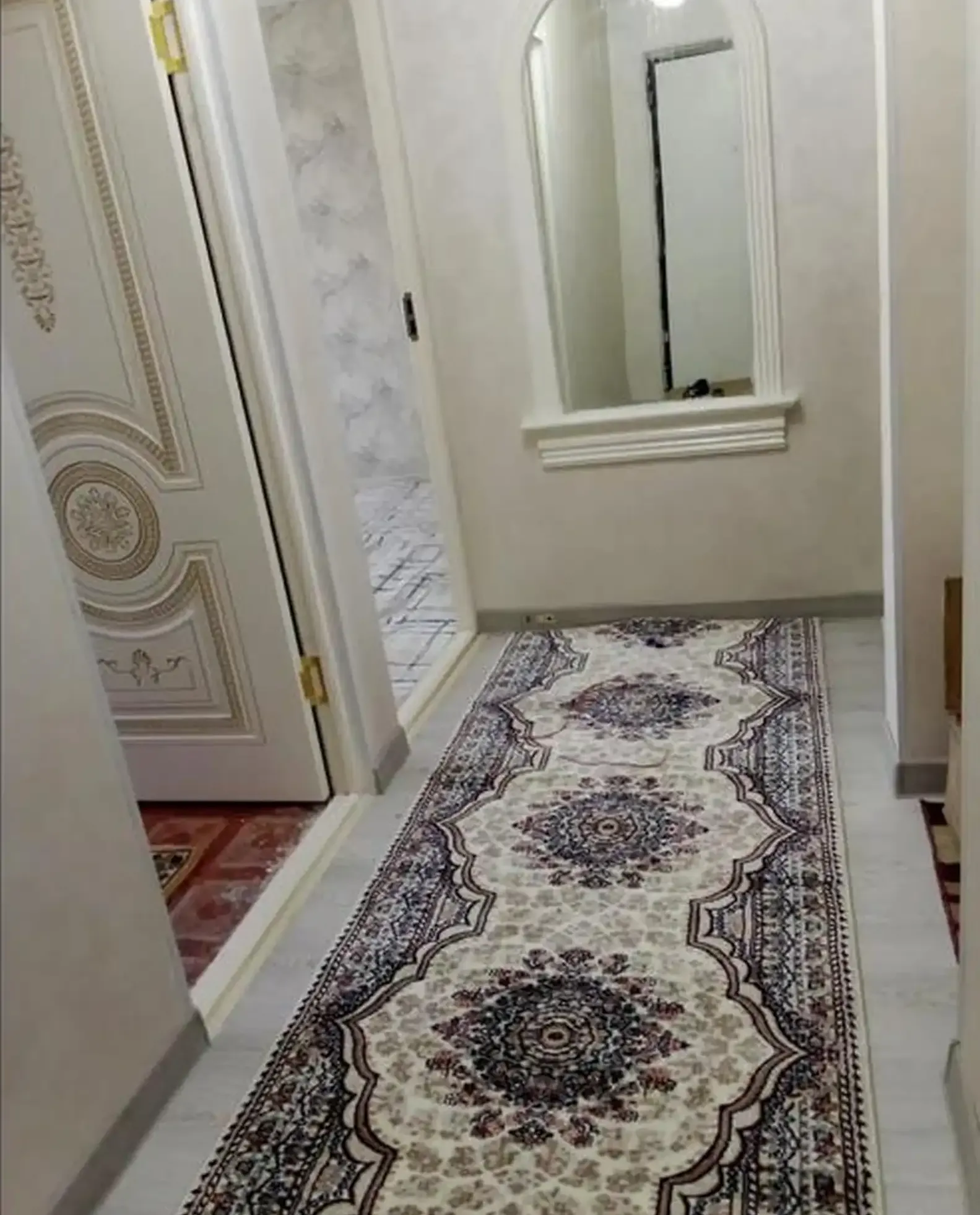 2-комн. квартира, 5 этаж, 75м², Сино