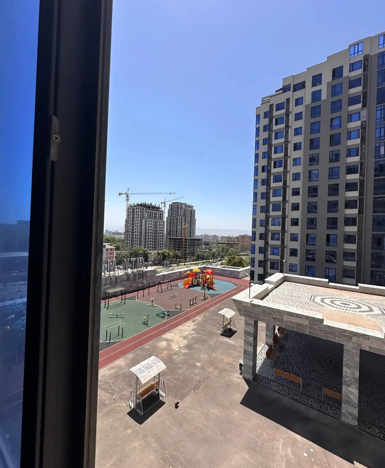 2-комн. квартира, 7 этаж, 76 м², Сино, 82, Сити Молл