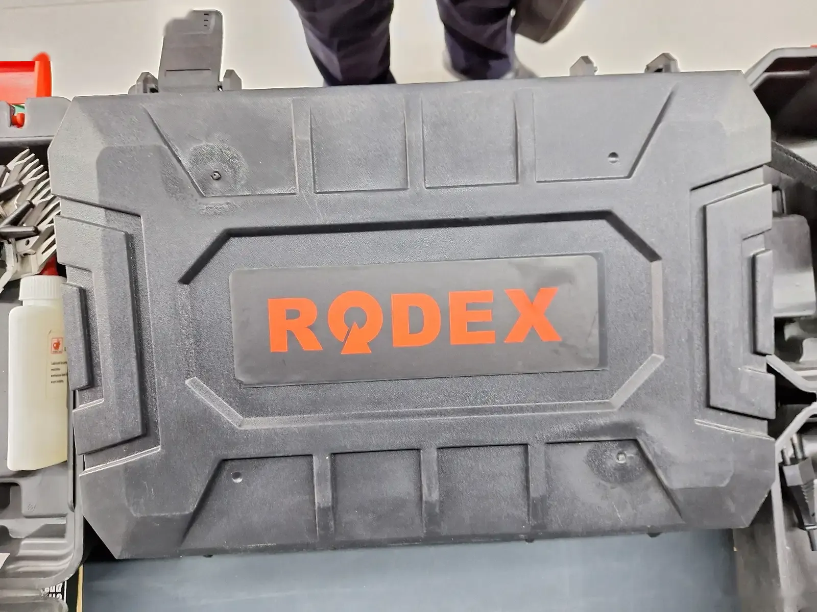 Секатор Аккумуляторный - Rodex