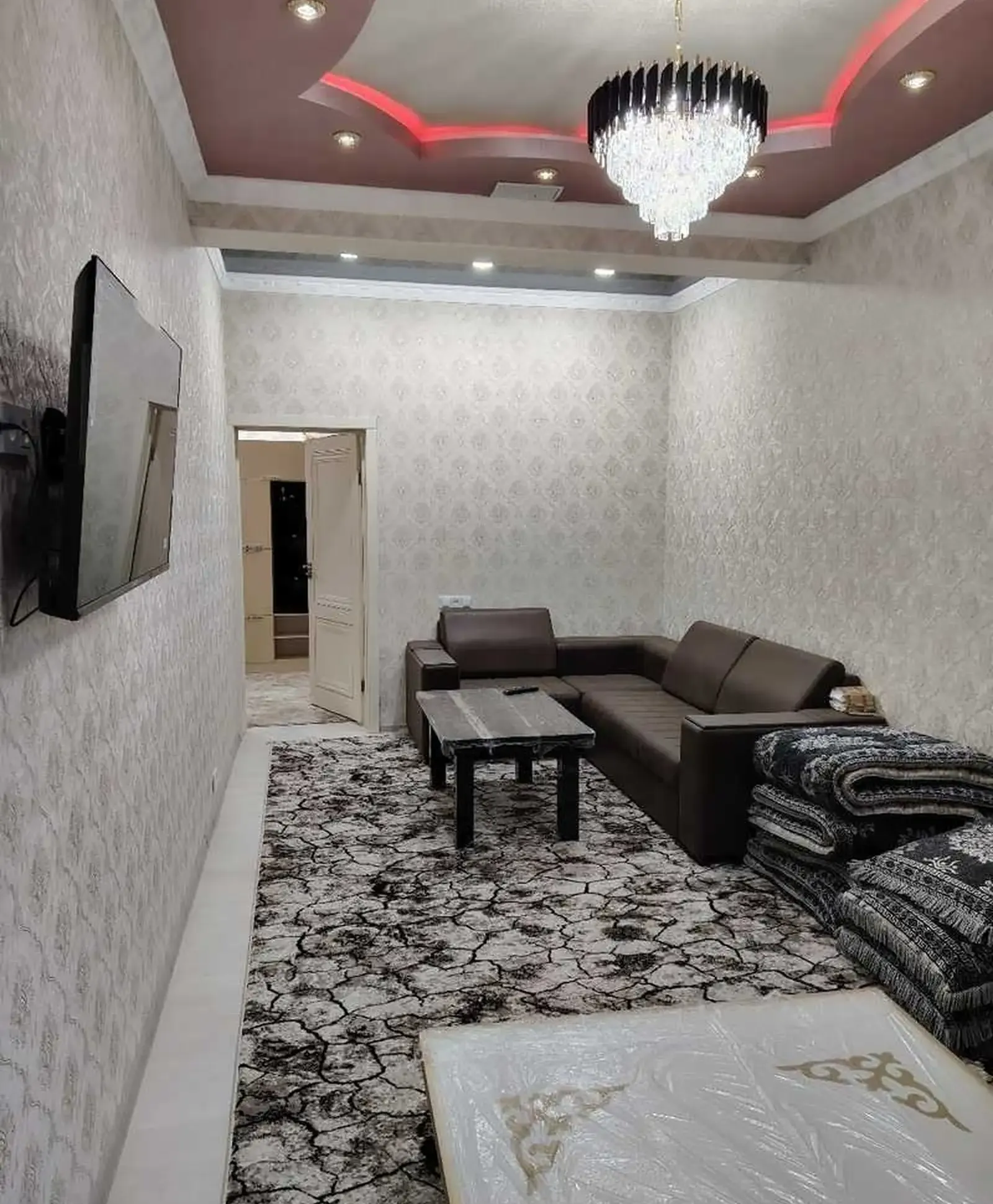 2-комн. квартира, 6 этаж, 60м², шохмансур