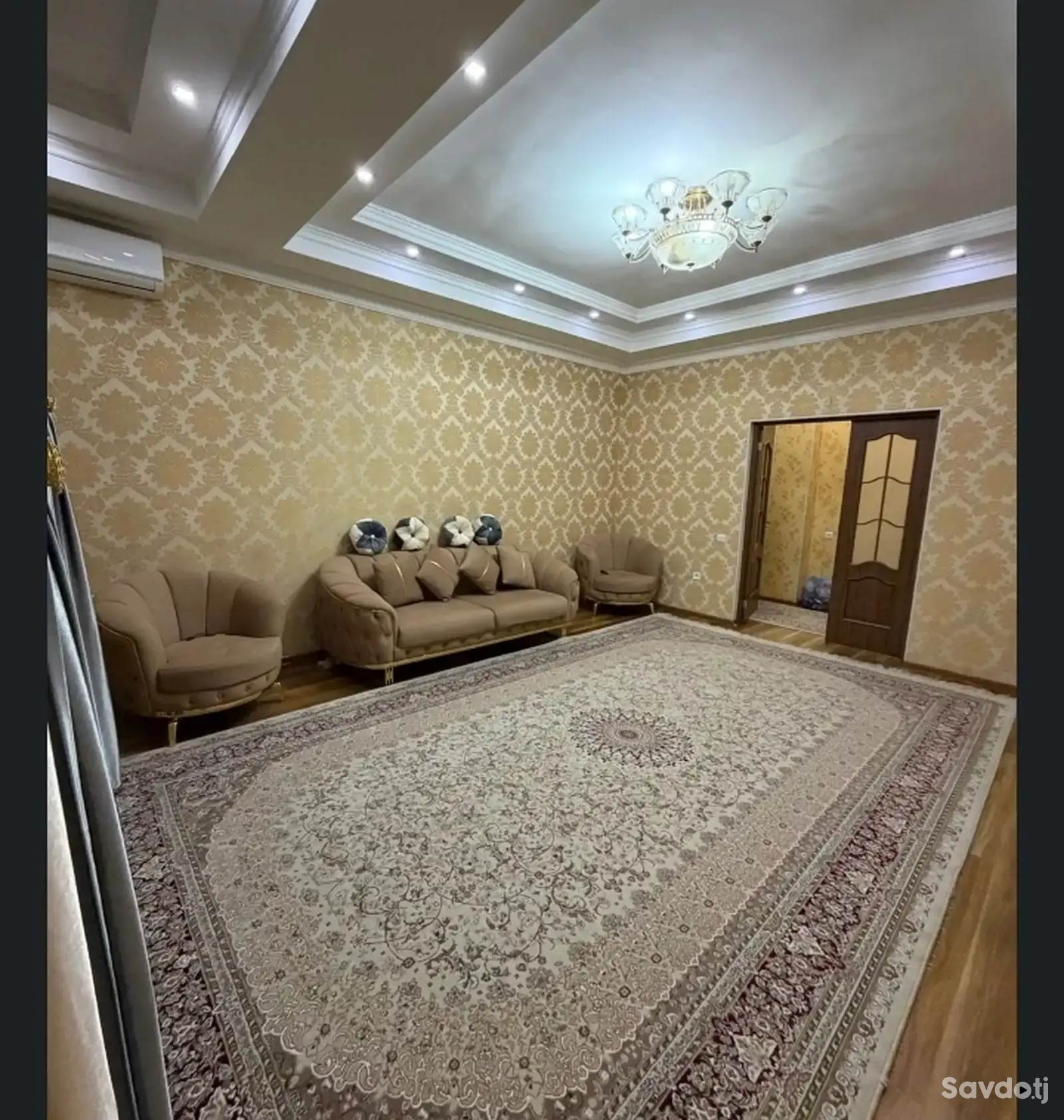 3-комн. квартира, 7 этаж, 70м², Шохмансур. Павороти Аэропорт. баьди рестарани ОК