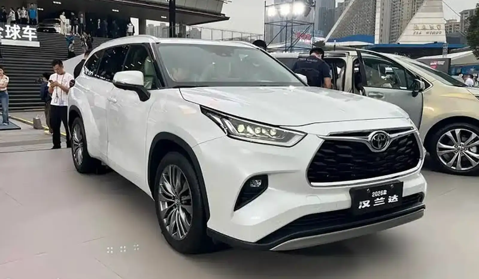 Toyota Highlander 2026