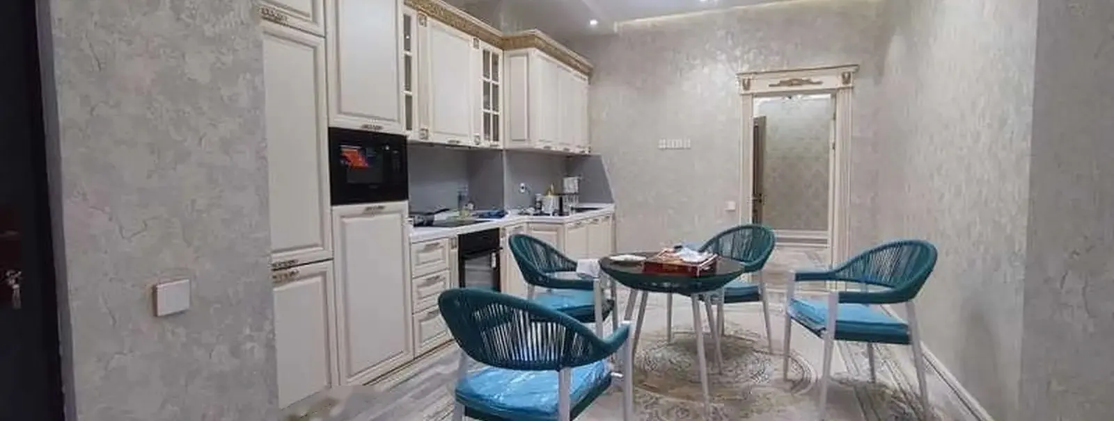 2-комн. квартира, 9 этаж, 100м², центр города