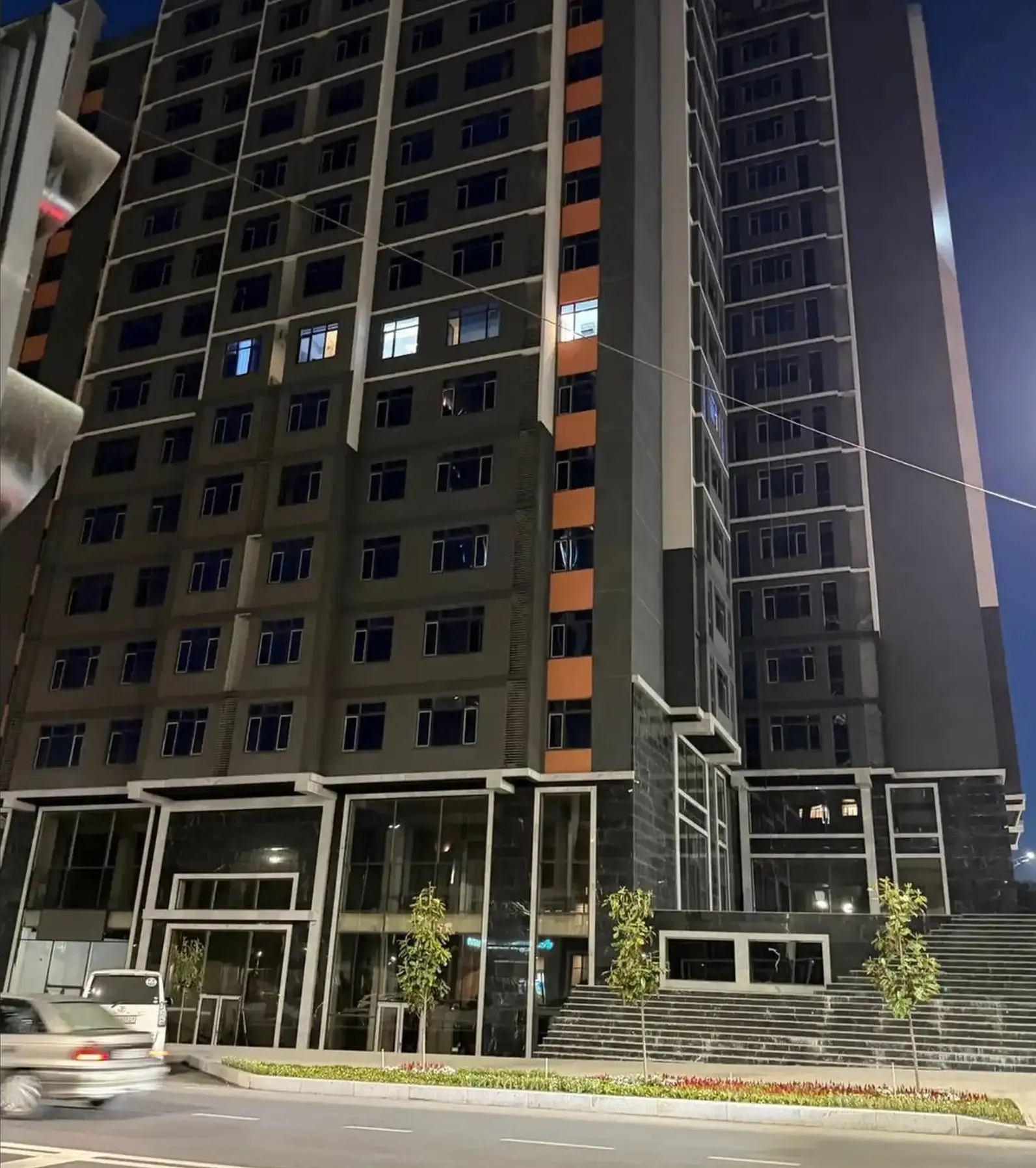 2-комн. квартира, 10 этаж, 83 м², Спартак,Пивзавод