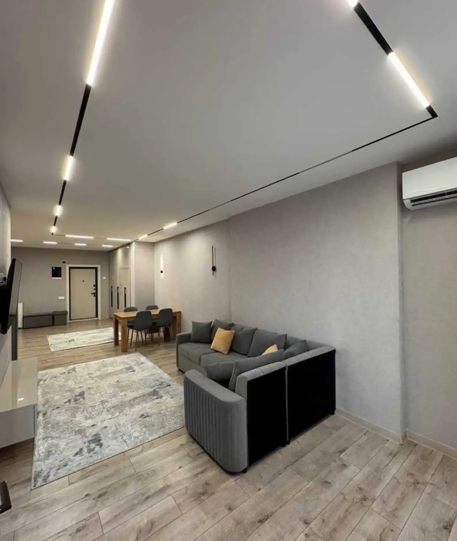 2-комн. квартира, 8 этаж, 70м², овир