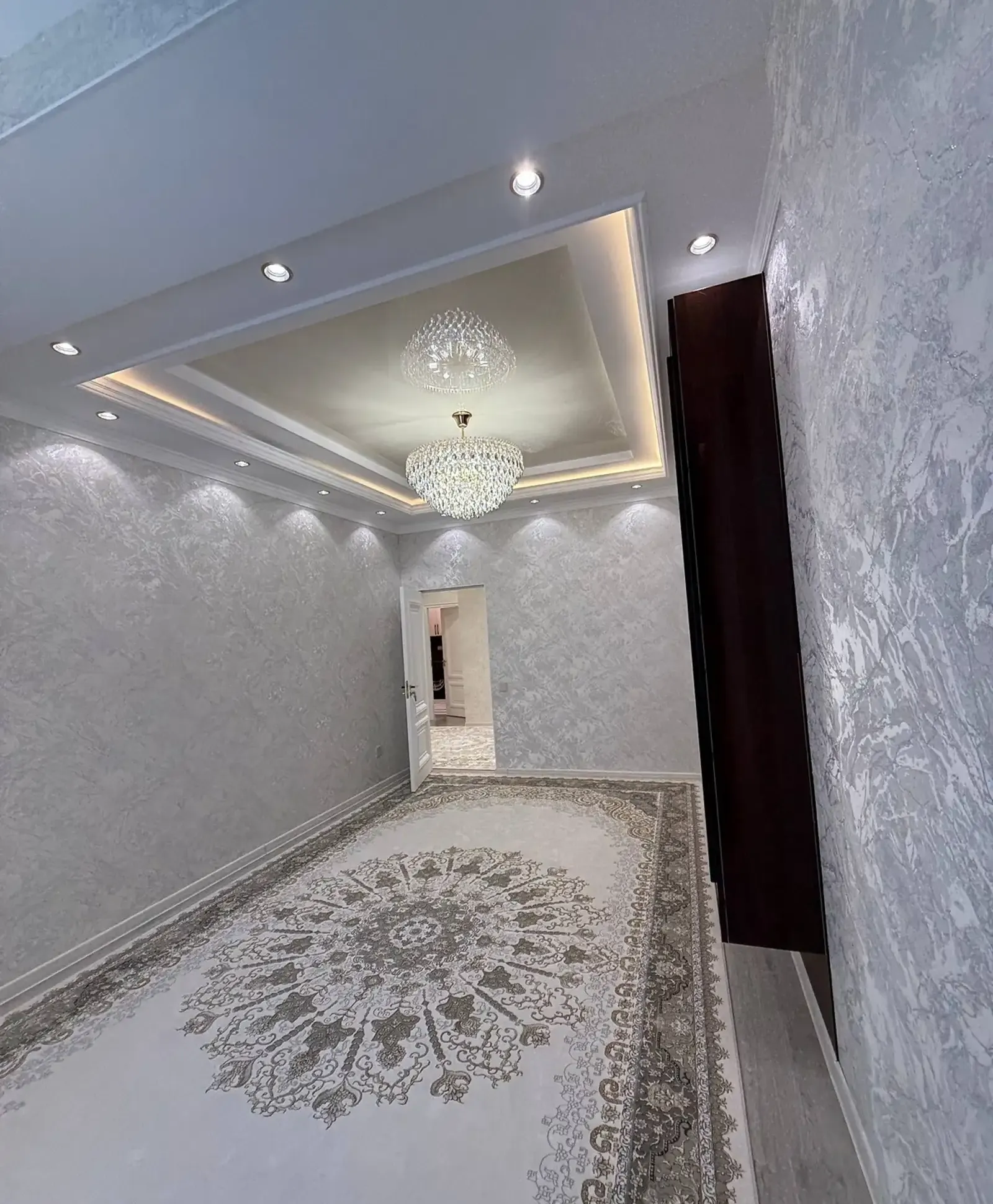3-комн. квартира, 9 этаж, 74 м², Шохмансур