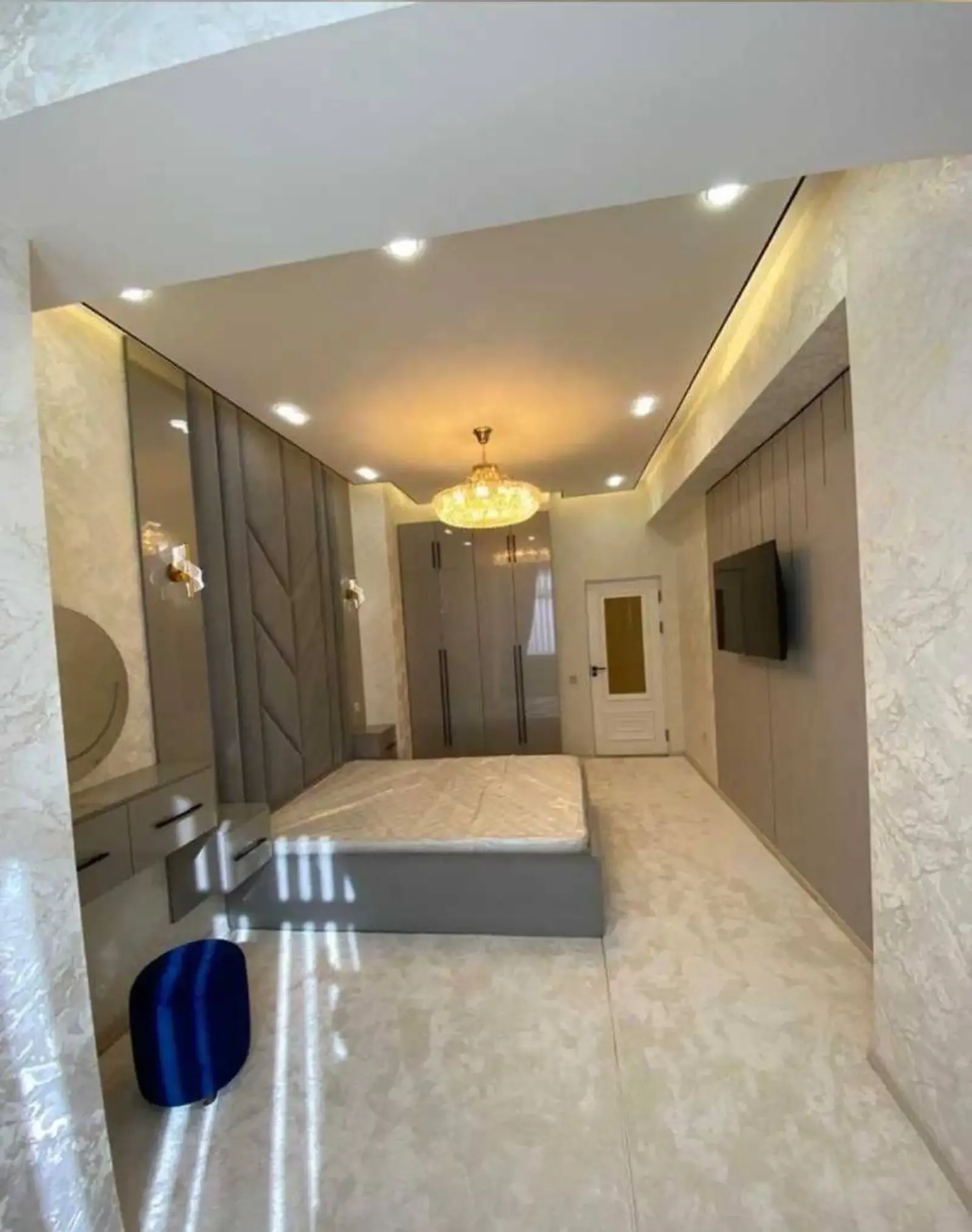 2-комн. квартира, 11 этаж, 72 м², шохмансур 4 дома