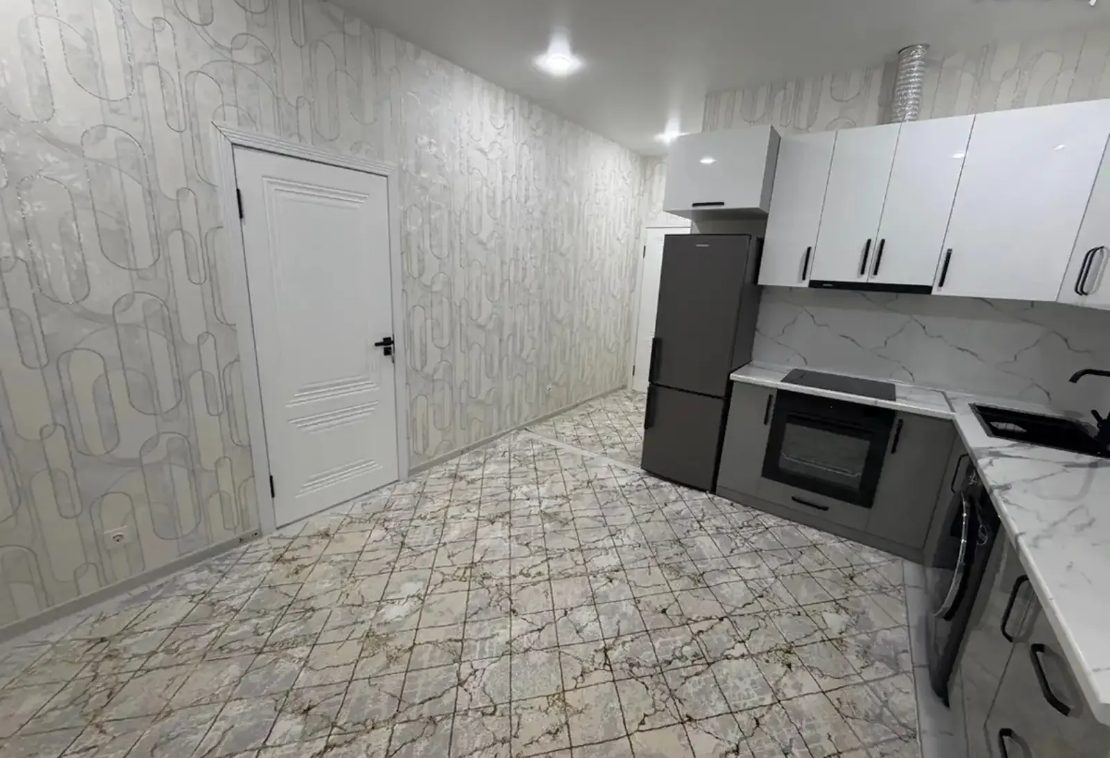 2-комн. квартира, 15 этаж, 60м², шохмансур 4 дома