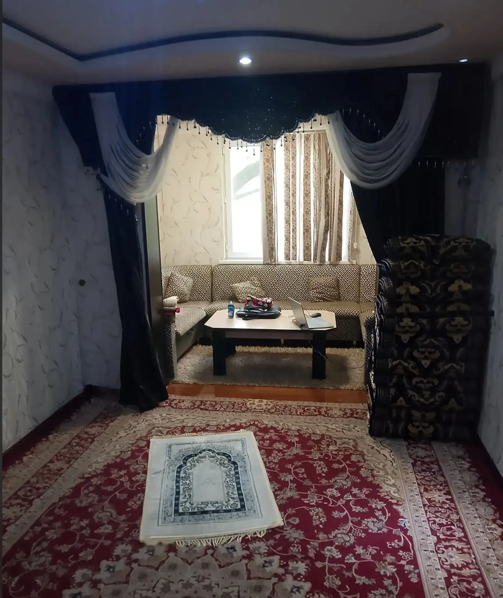 5-комн. квартира, 3 этаж, 100м², Сино