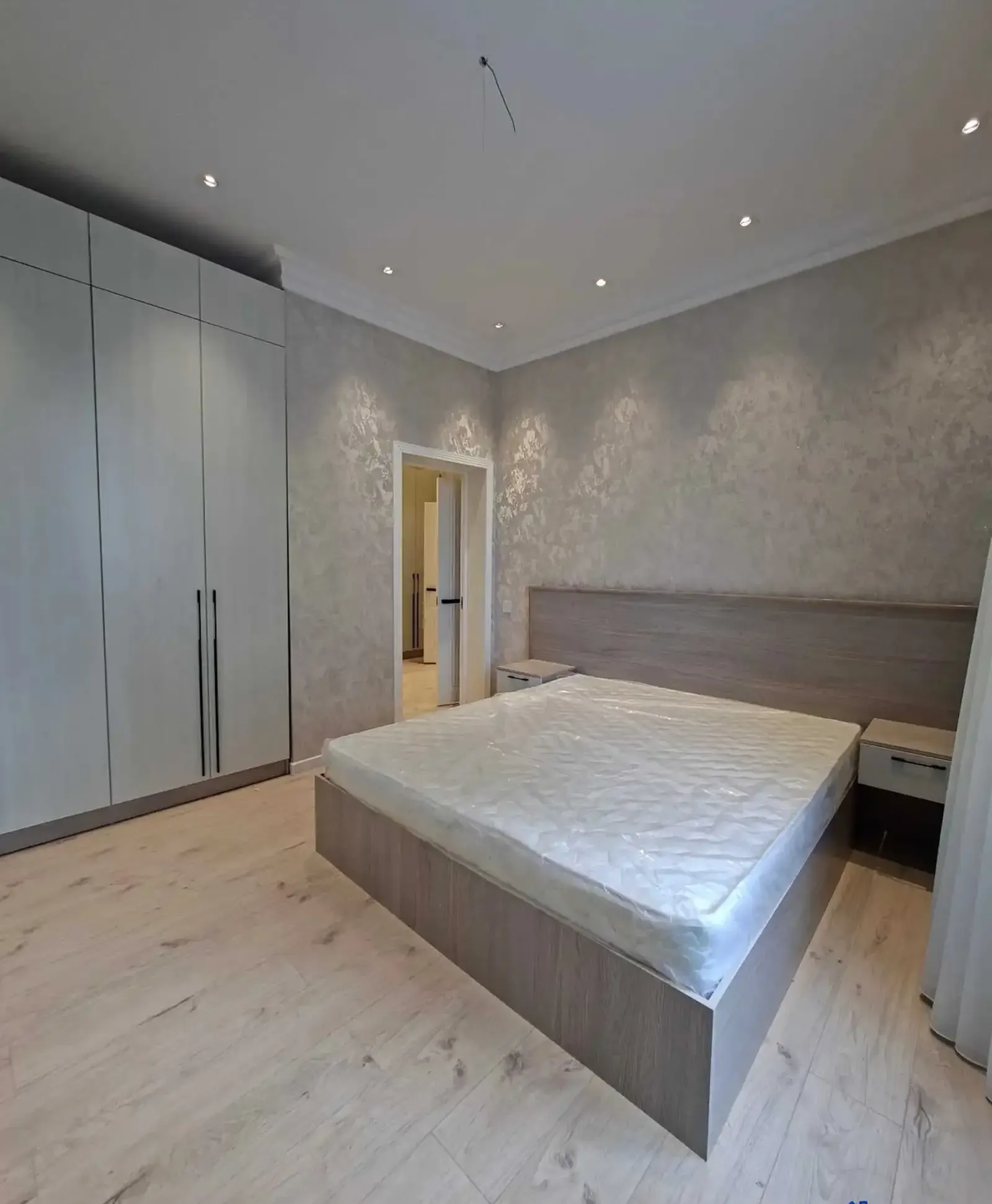 2-комн. квартира, 11 этаж, 74 м², Сино, 104 мкр, улица Хоразми, 3