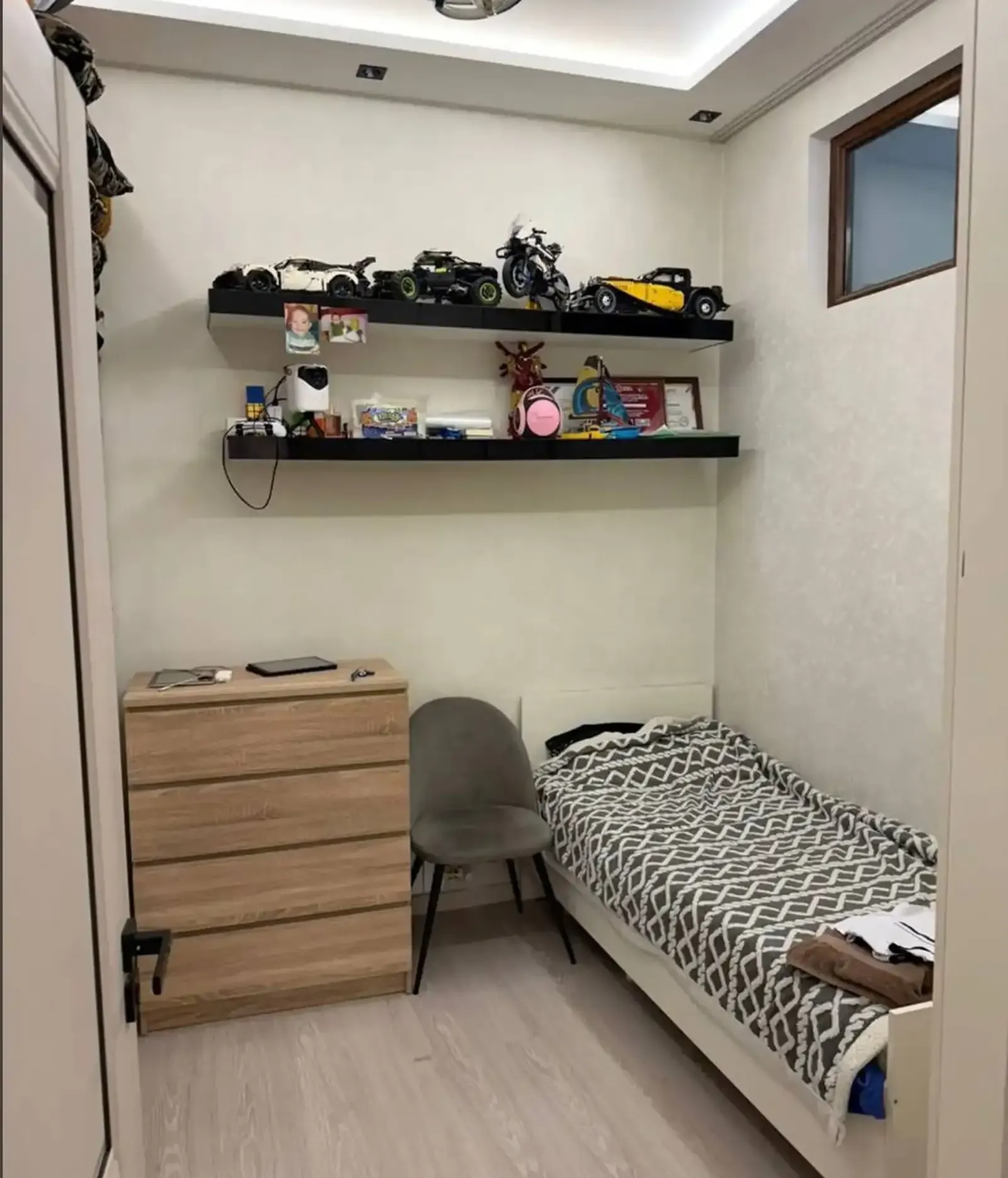 3-комн. квартира, 12 этаж, 84 м², Исмоили Сомони