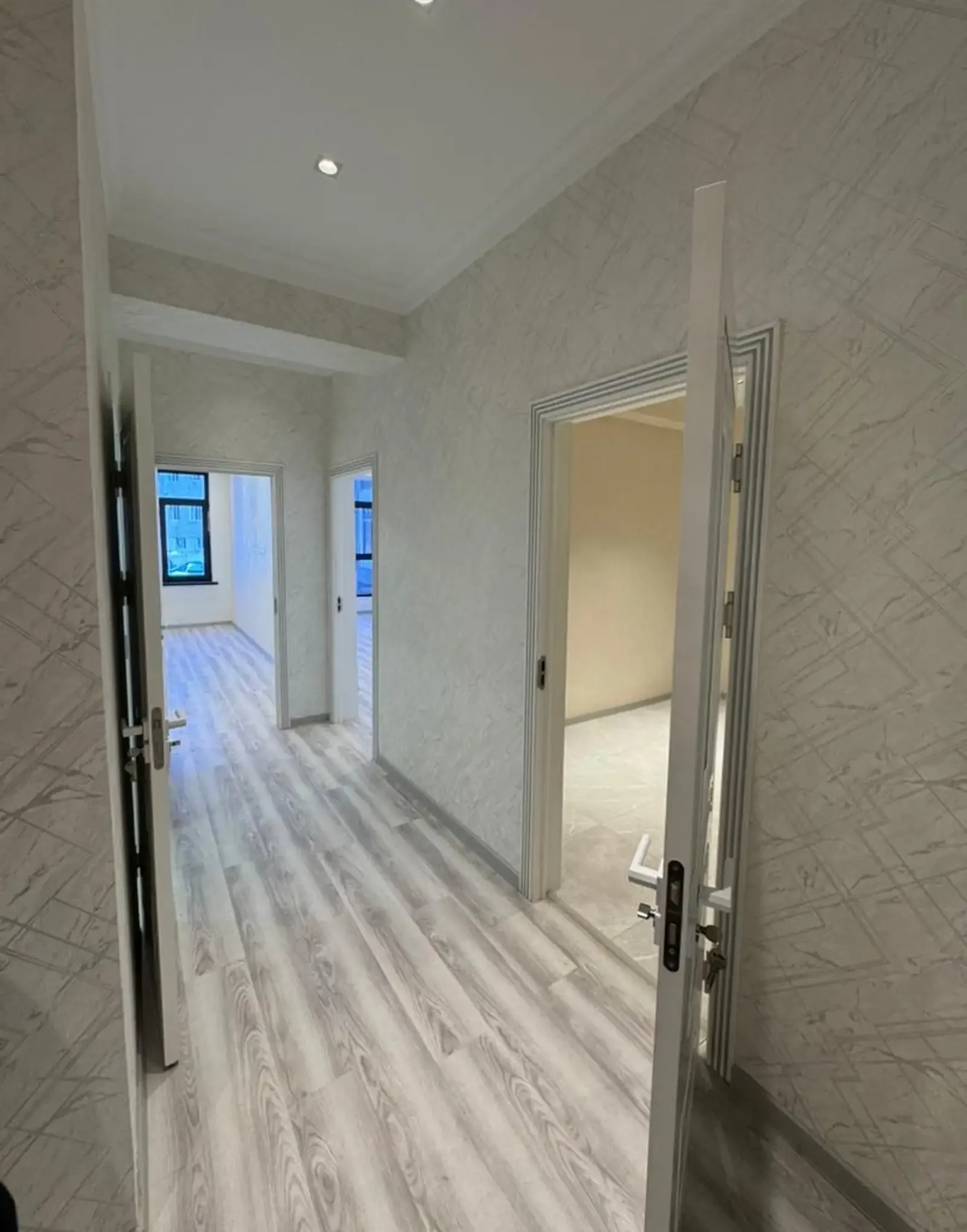 2-комн. квартира, 1 этаж, 64 м², Сино, 33 мкр