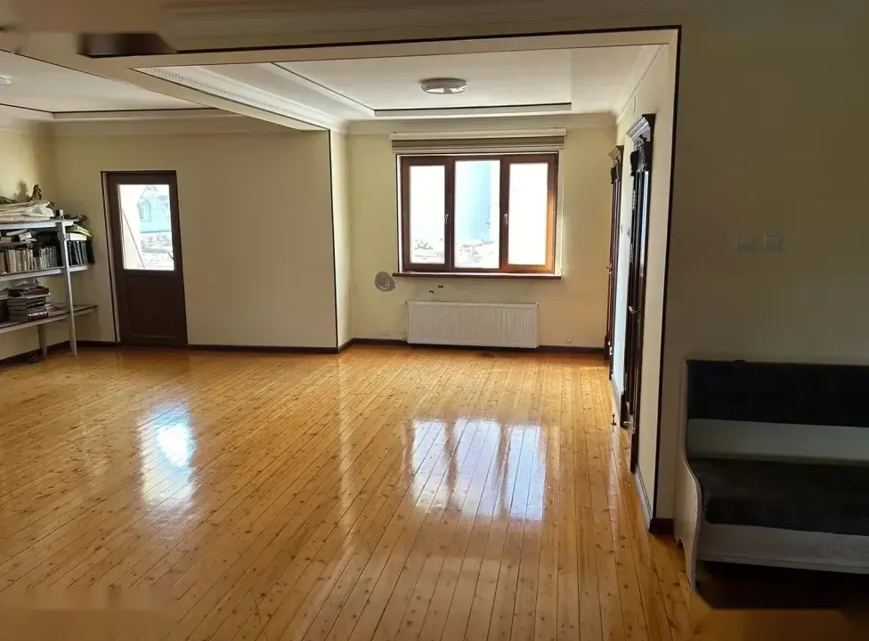 2-этажный, 10 комнатный дом, 450 м², Сомони