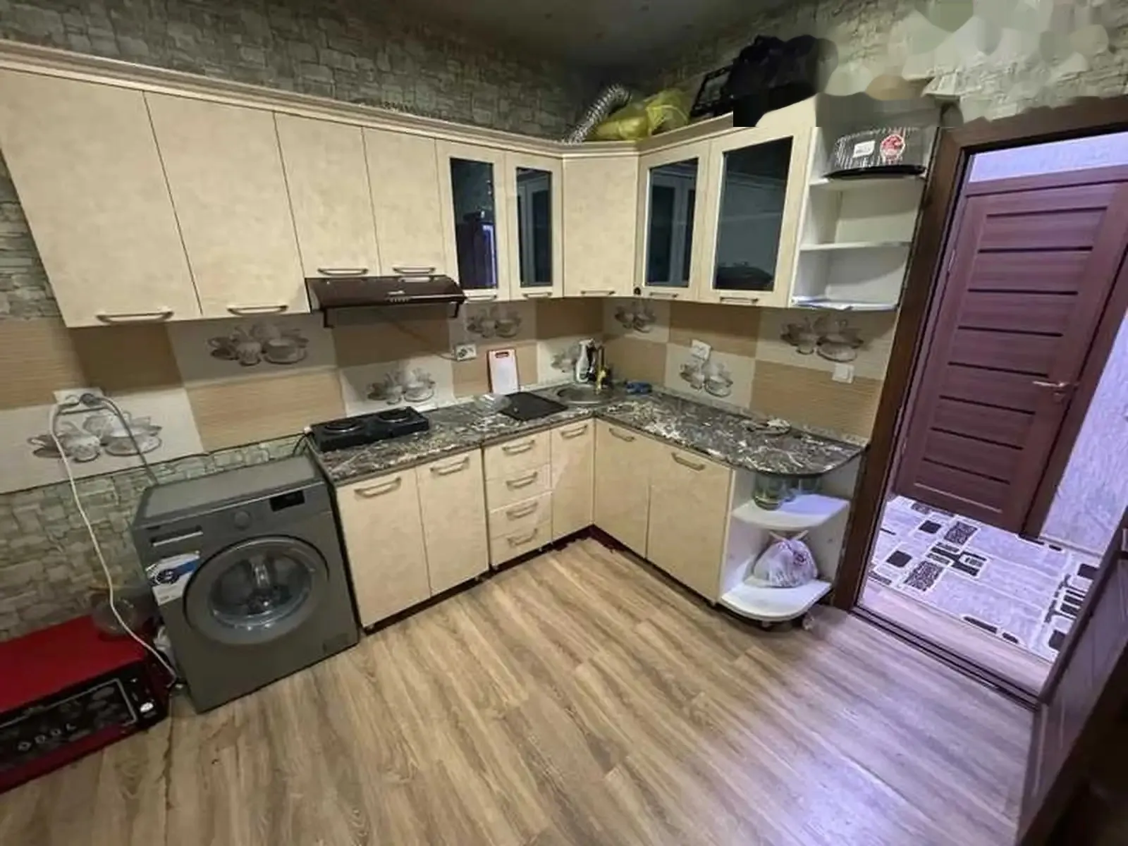 2-к квартира, 1 этаж, 70 м², 112мкр