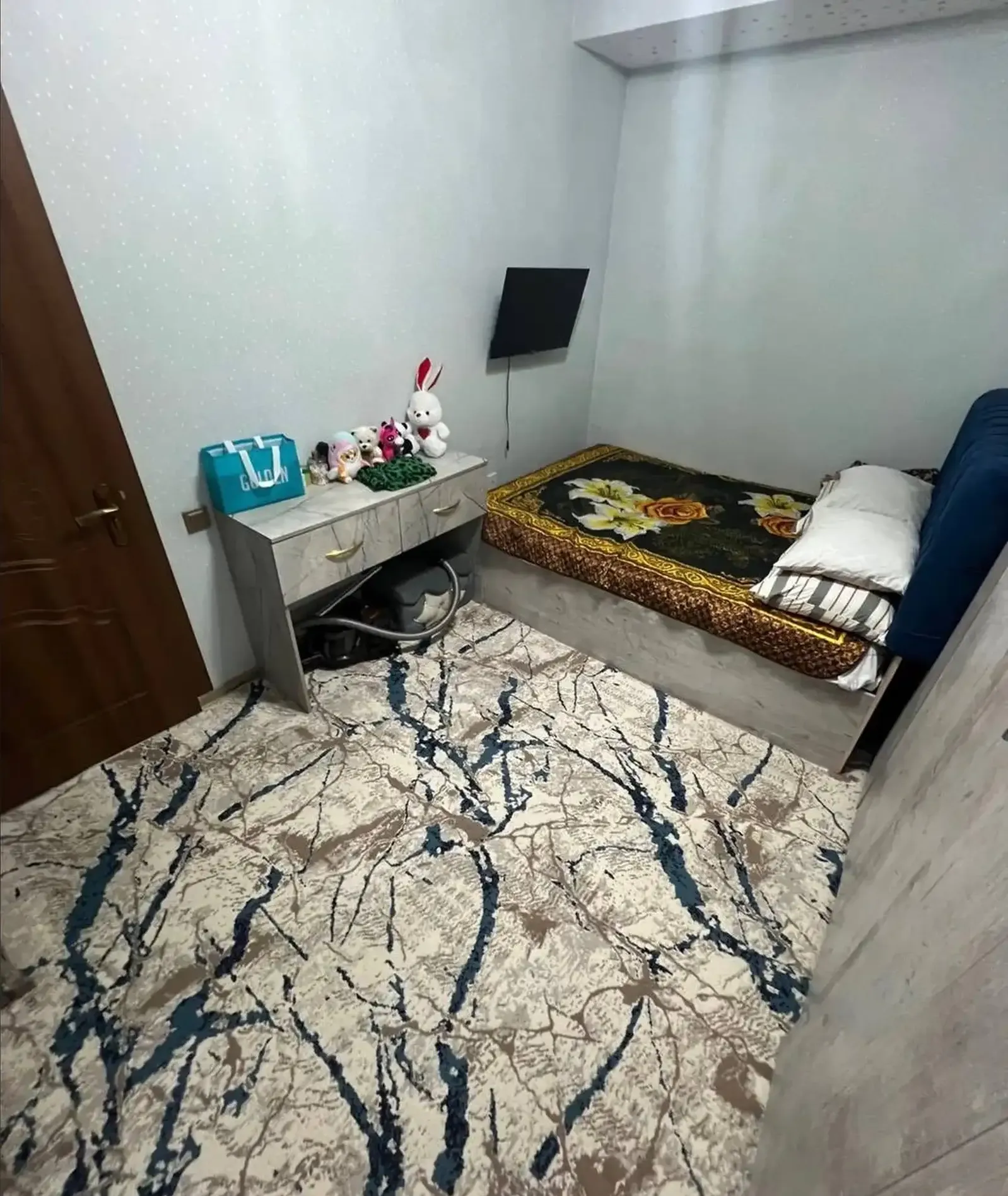 2-комн. квартира, 15 этаж, 53 м², Шохмансур