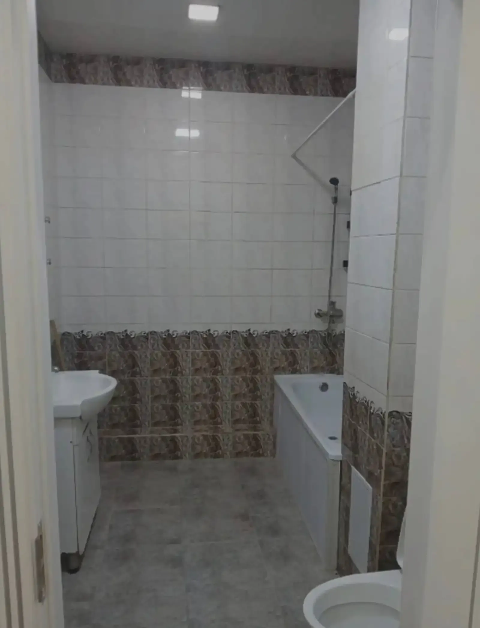 2-комн. квартира, 11 этаж, 53 м², Исмоили Сомони, Водонасос