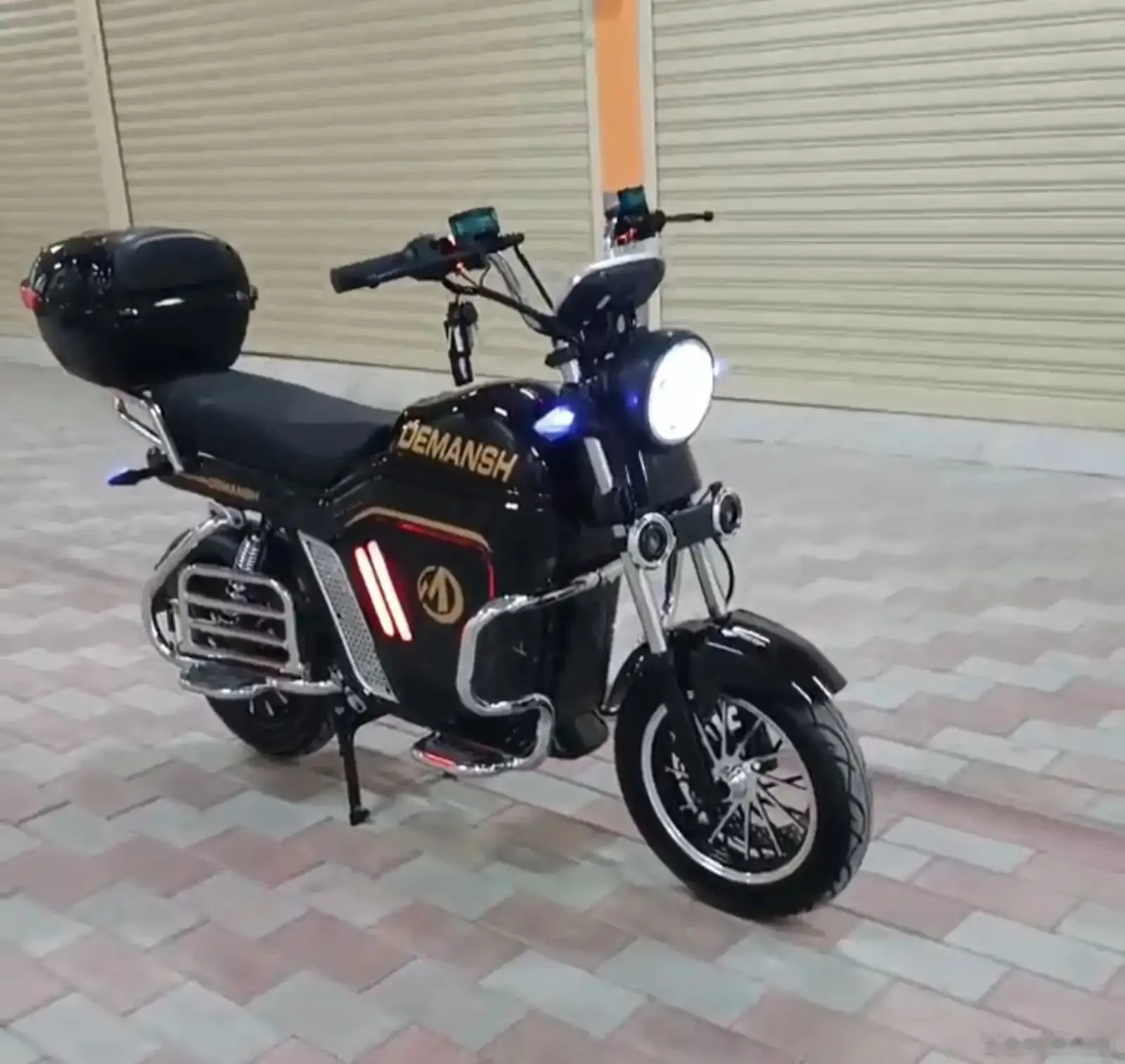 Электронный мотоцикл