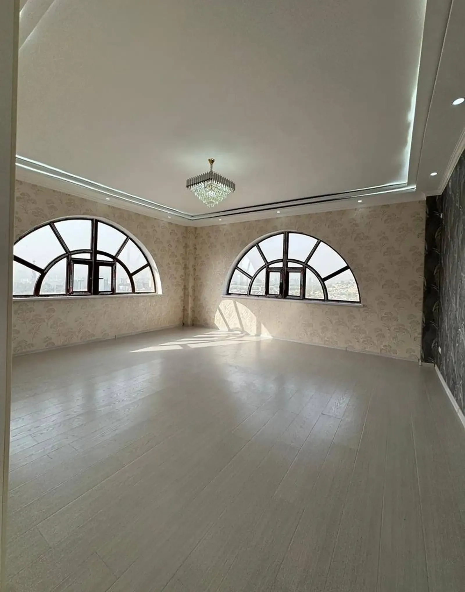 2-комн. квартира, 14 этаж, 98 м², Исмоили Сомони