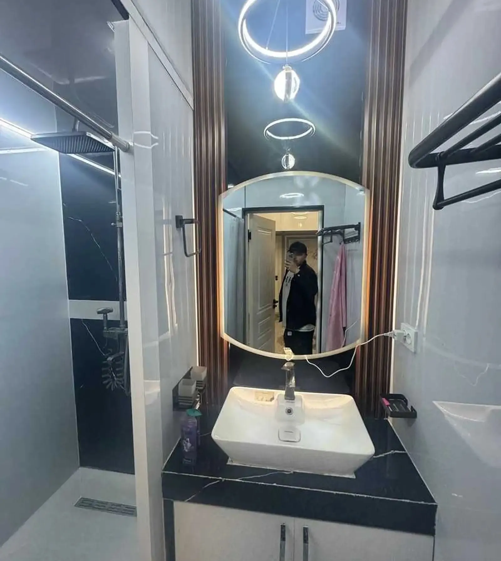 2-комн. квартира, 14 этаж, 70м², Фирдавси