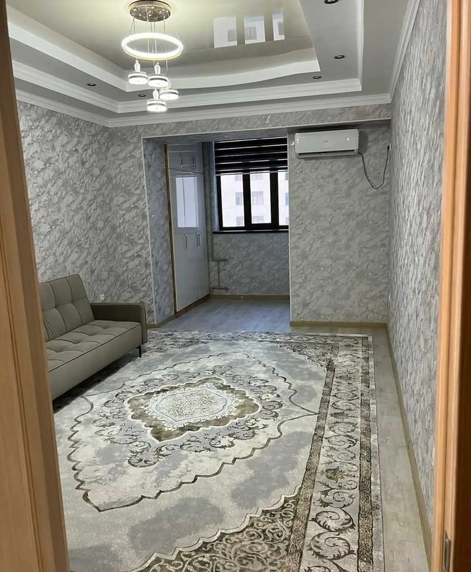 2-комн. квартира, 13 этаж, 85м², Пайкари Галубой Экран