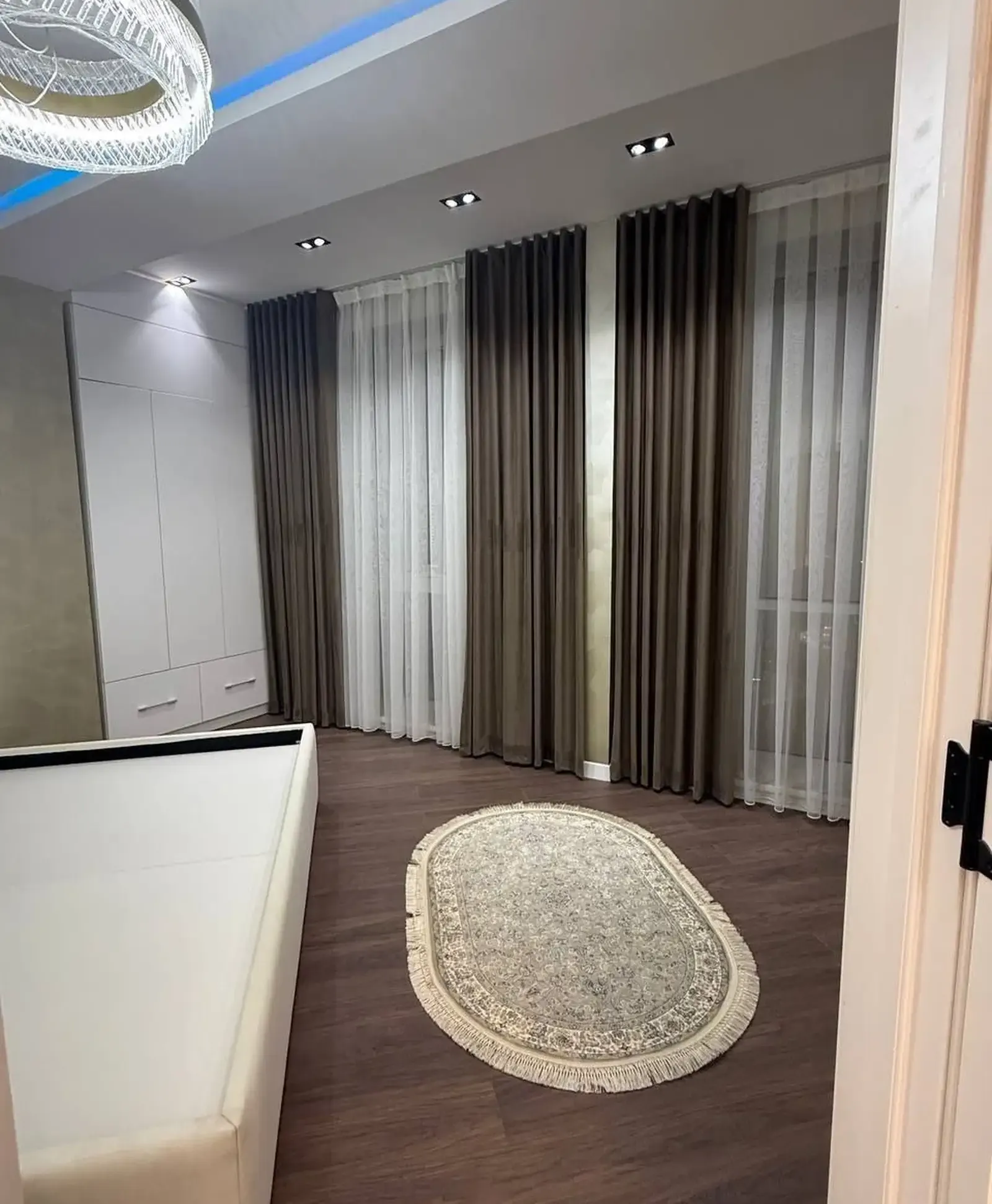 2-комн. квартира, 14 этаж, 91 м², Сино