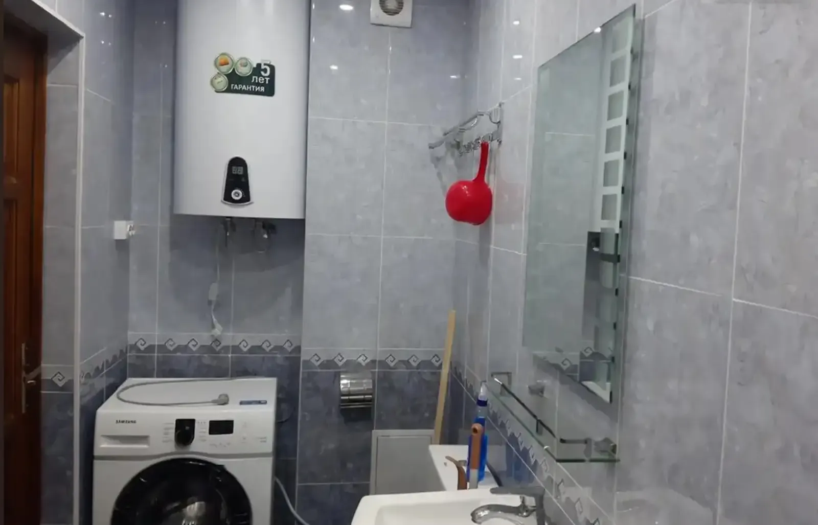 2-комн. квартира, 2 этаж, 75м², Сино