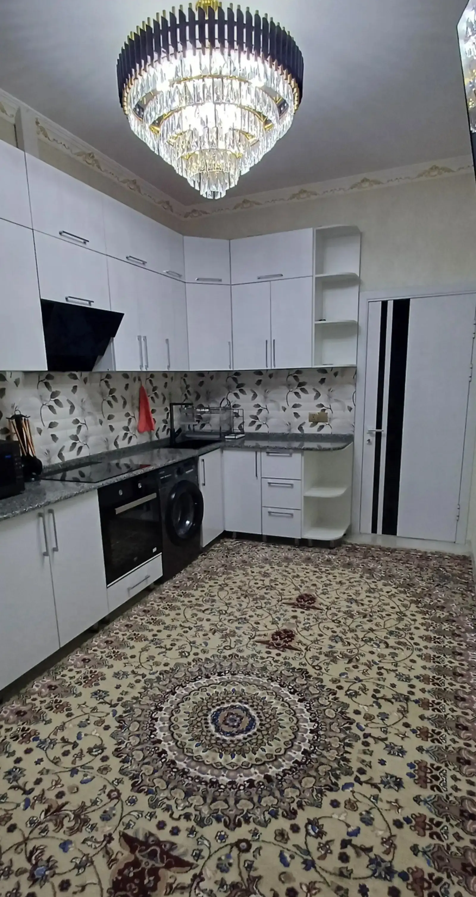 2-комн. квартира, 6 этаж, 75м², Садбарг доми Ватан