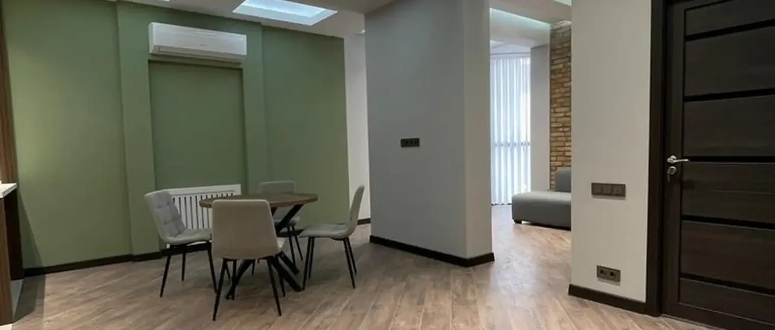 2-к квартира, 8 этаж, 74 м², Дом Печати, Ситора