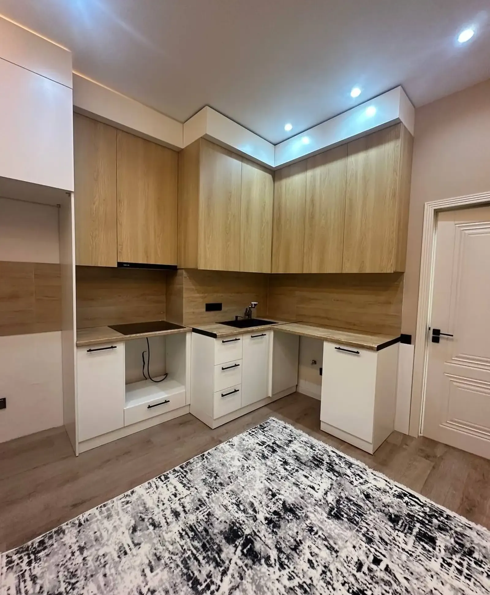 2-комн. квартира, 9 этаж, 71 м², Шохмансур
