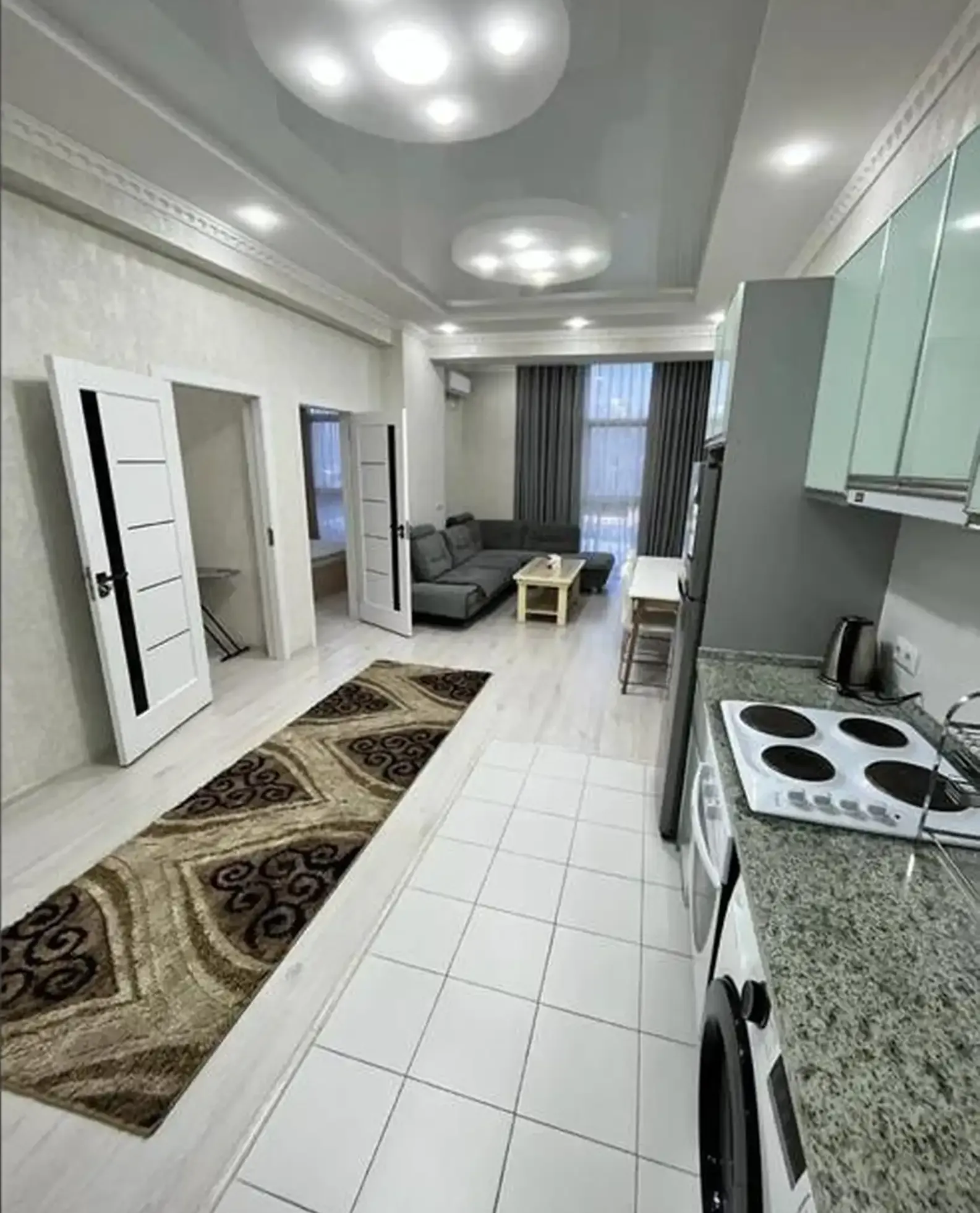 3-комн. квартира, 10 этаж, 65м², Сомони