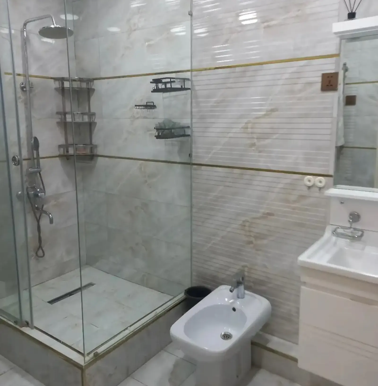 3-комн. квартира, 10 этаж, 125м², Шоҳмансур
