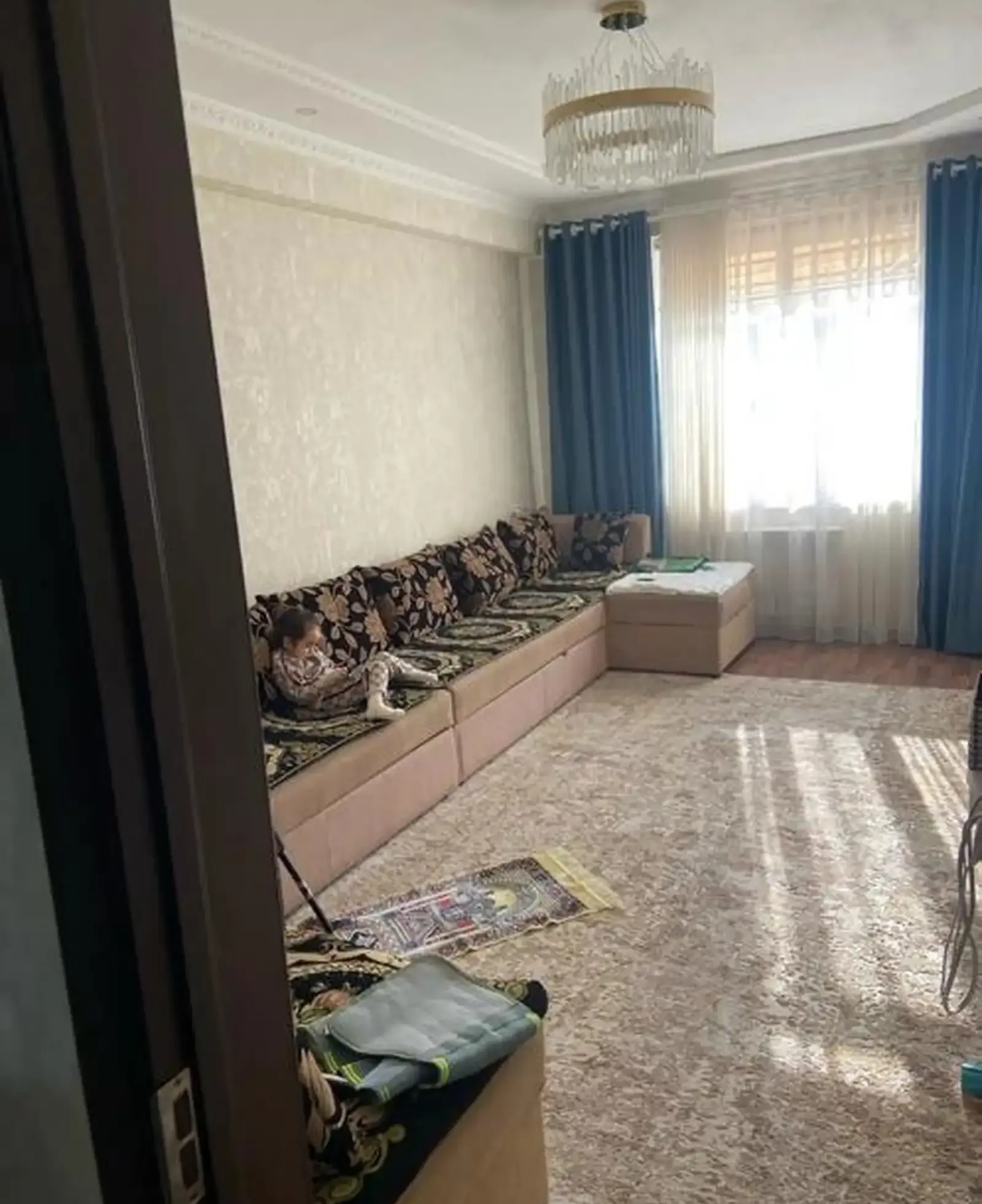 2-комн. квартира, 9 этаж, 70м², Шохмансур