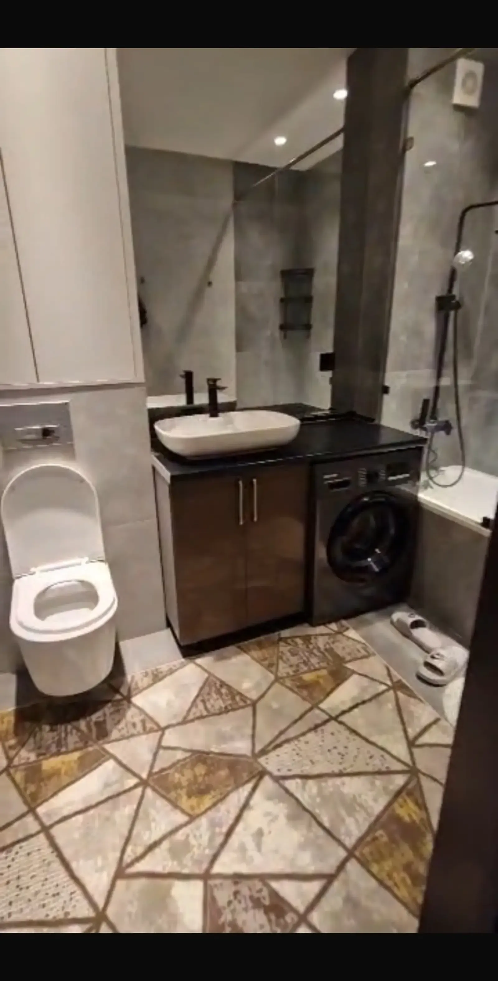 2-комн. квартира, 13 этаж, 52 м², Шохмансур