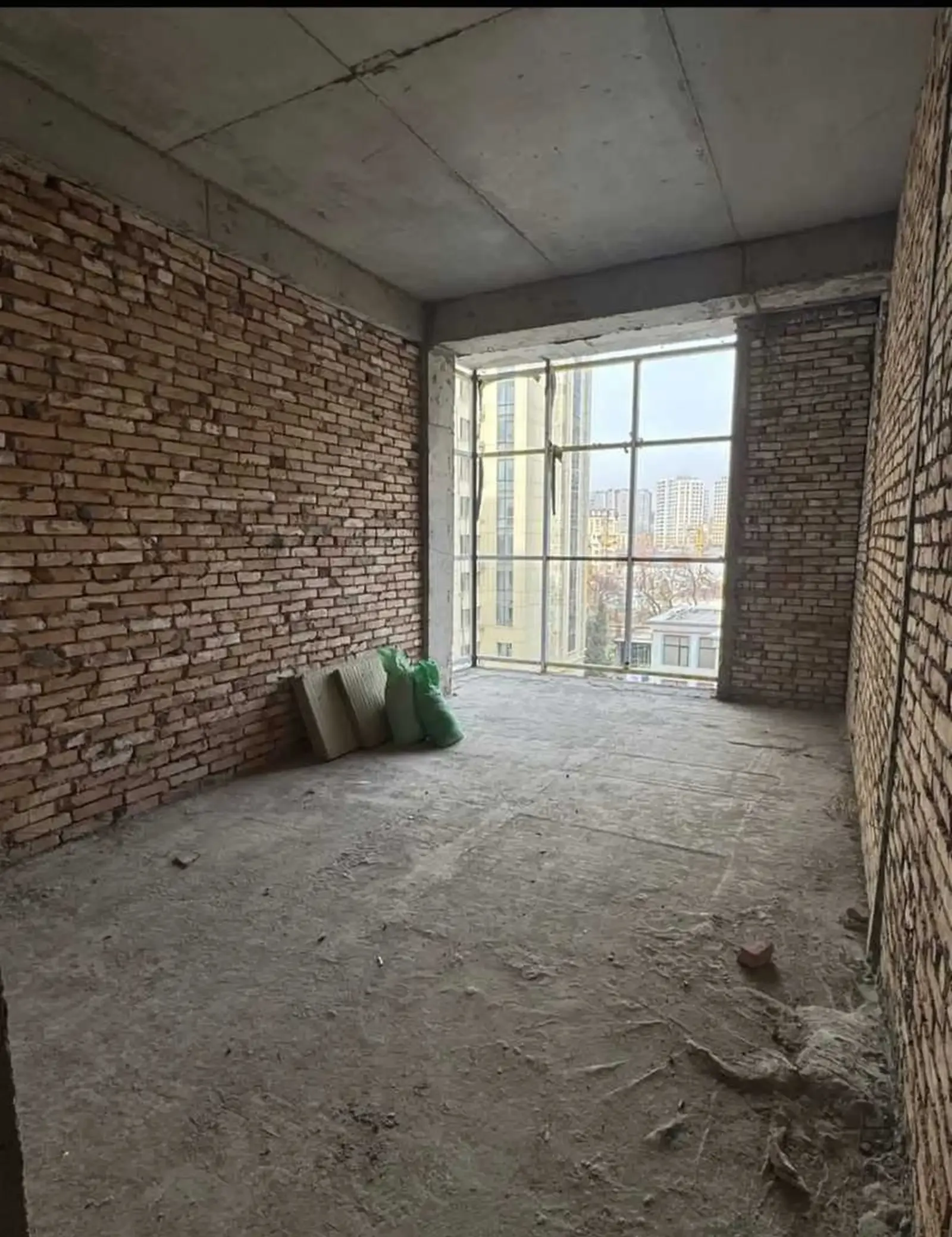 4-комн. квартира, 19 этаж, 159 м², И Сомони