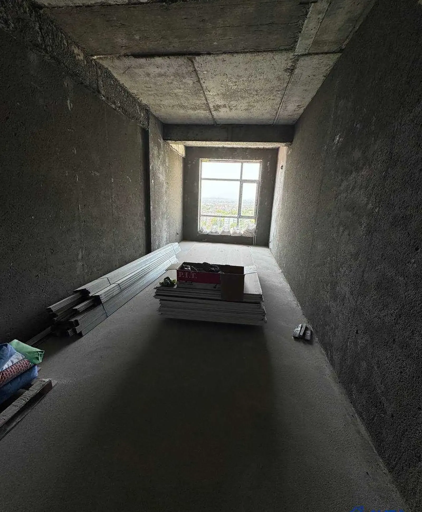3-комн. квартира, 16 этаж, 97 м², Сино 84мкр